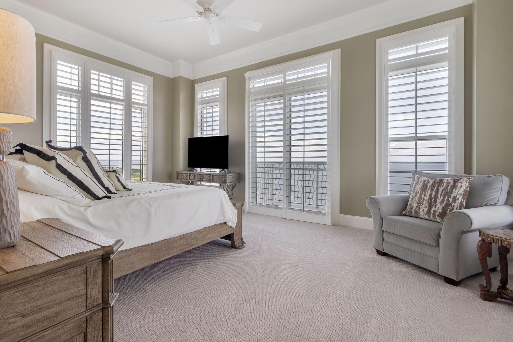 400 Kelly Plantation Drive PH4
