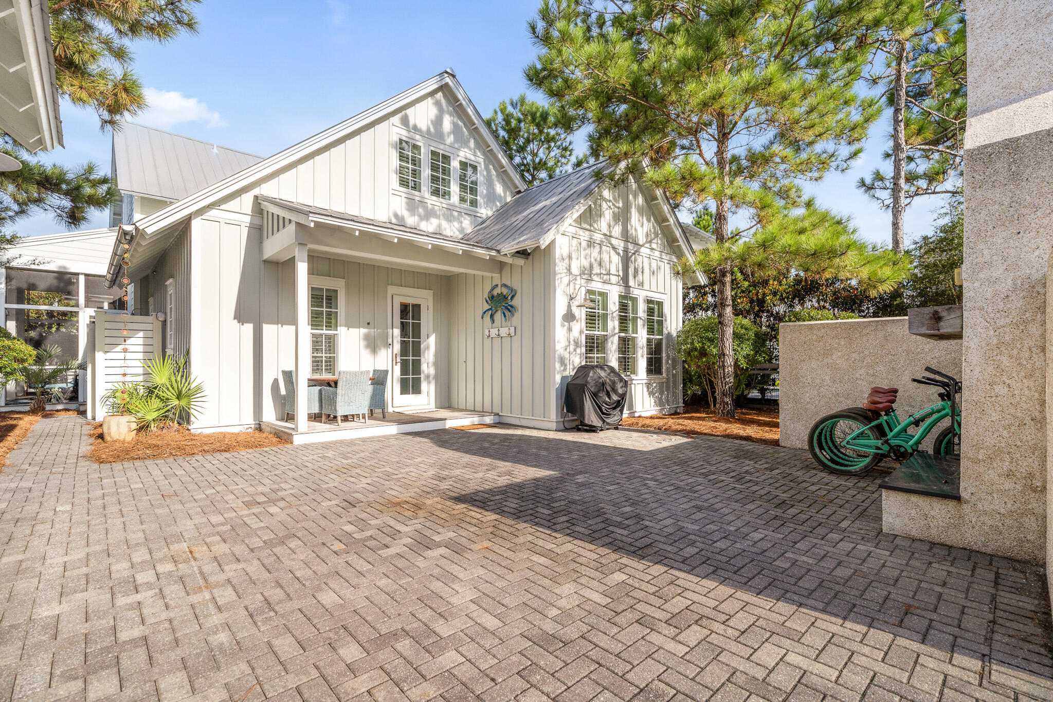 120 Sunflower Street