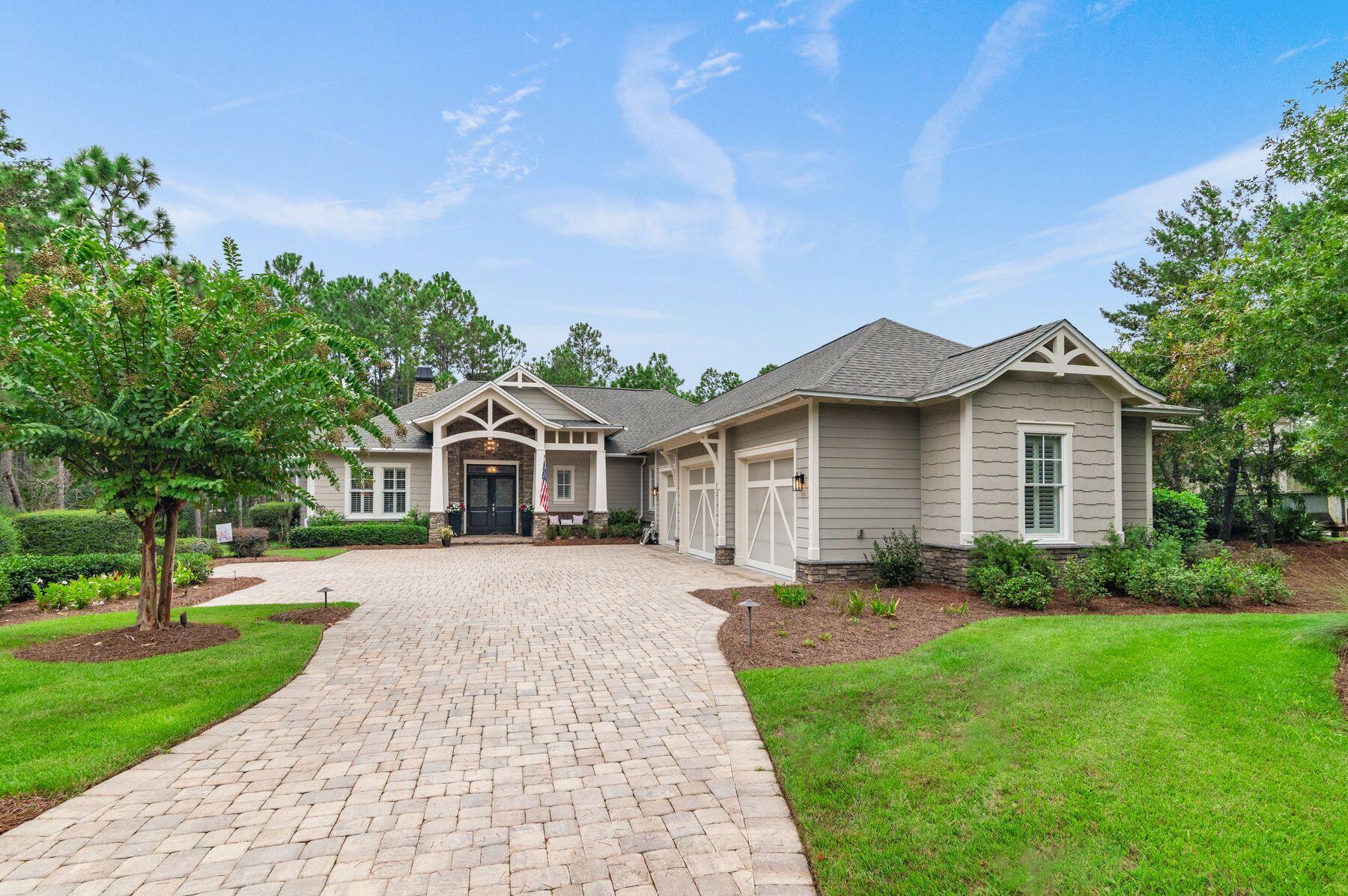 22207 Fox Glenn Trace