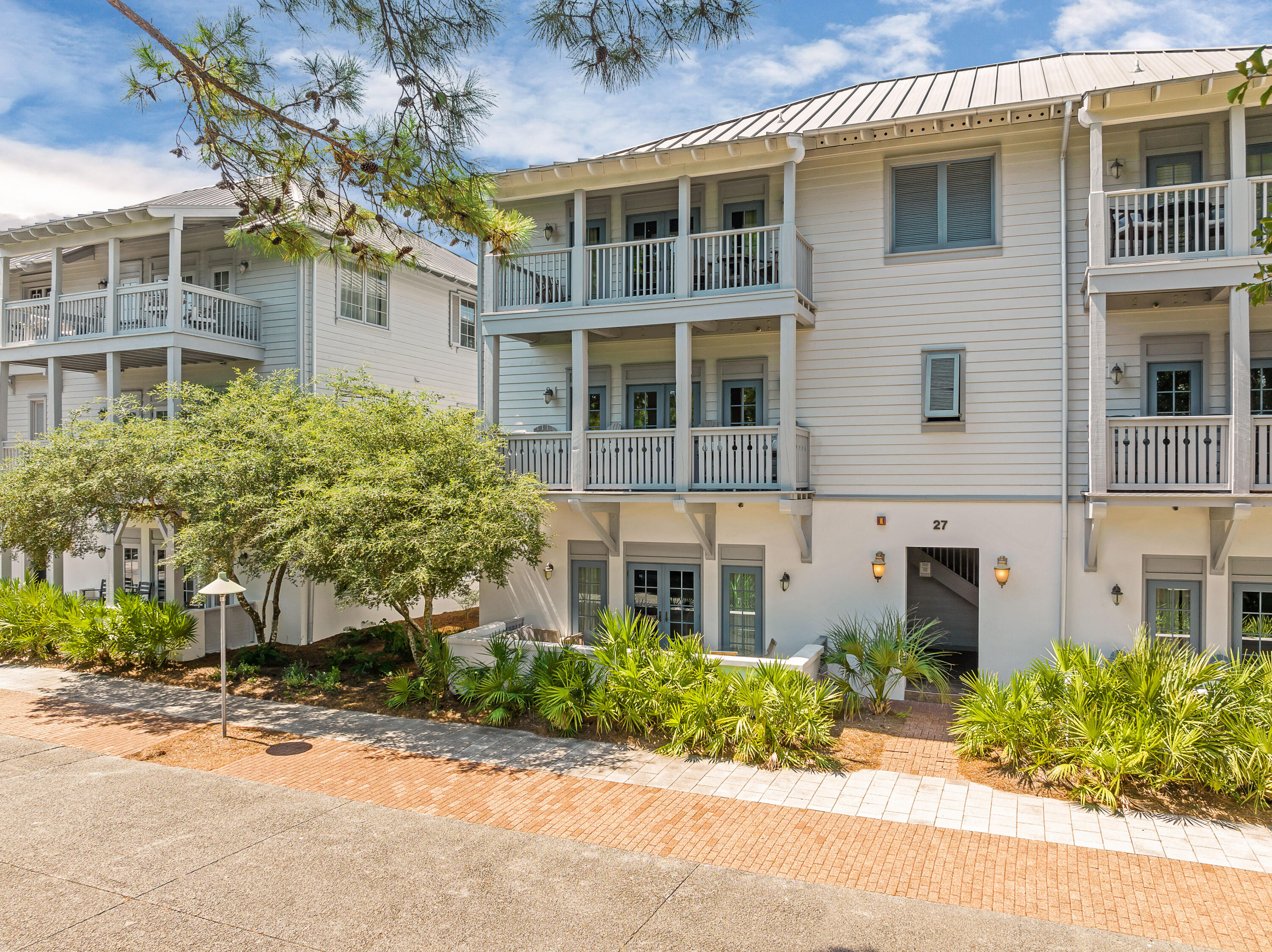 27 St. Augustine Street 6201