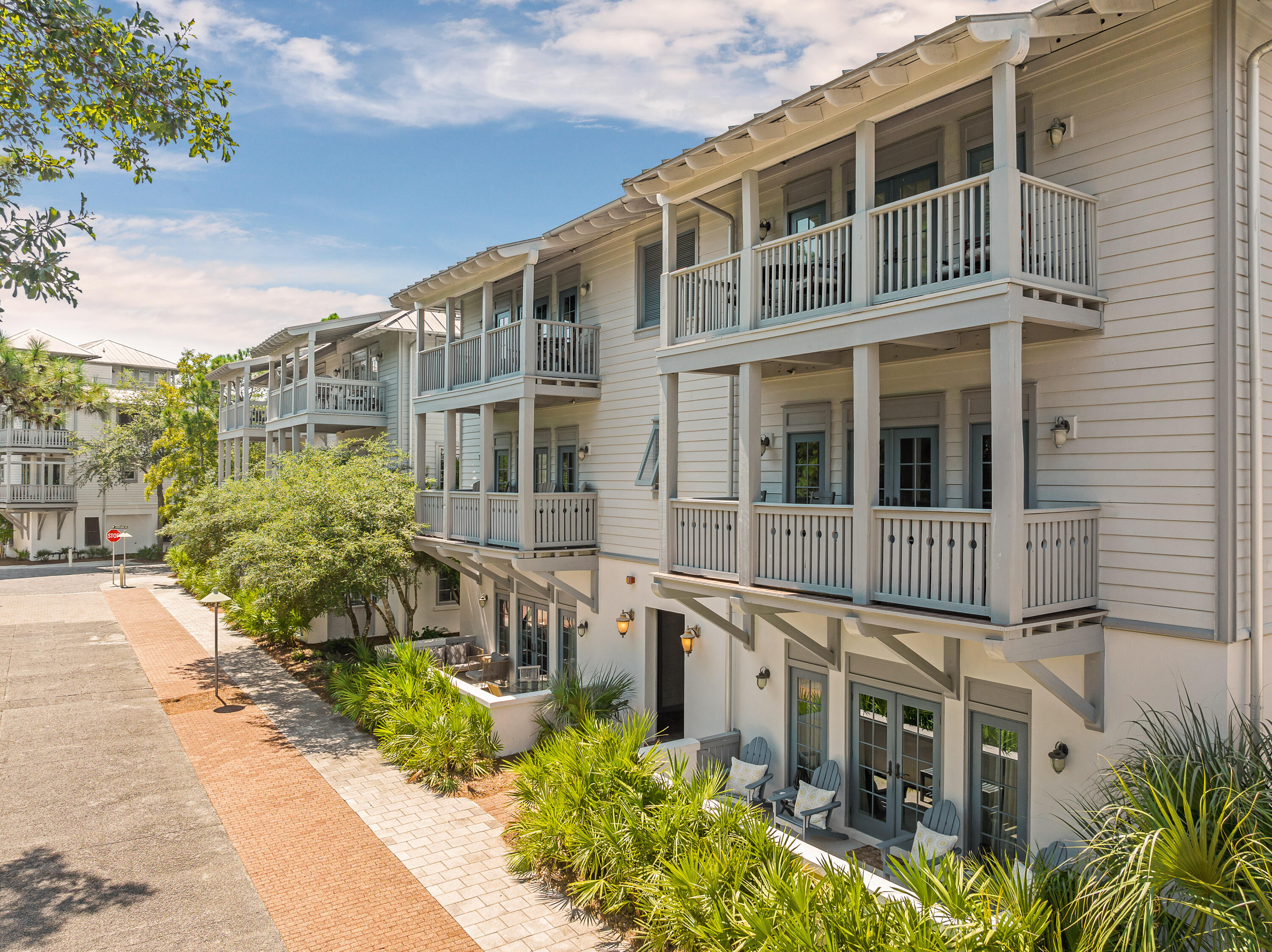 27 St. Augustine Street 6201