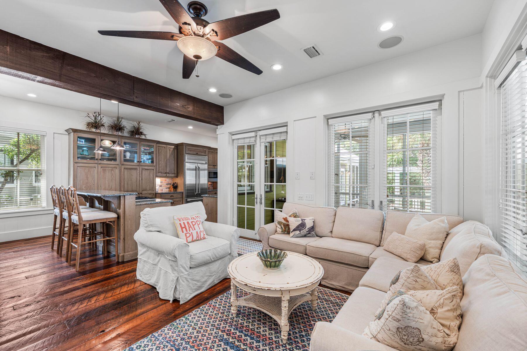 97 Running Oak Circle