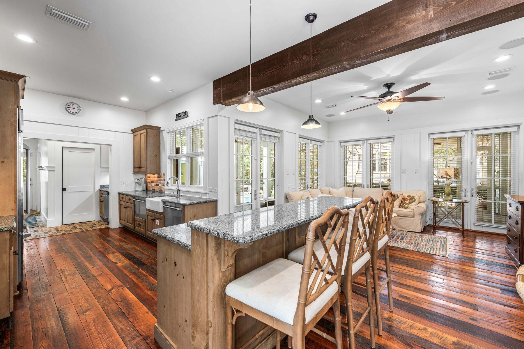 97 Running Oak Circle