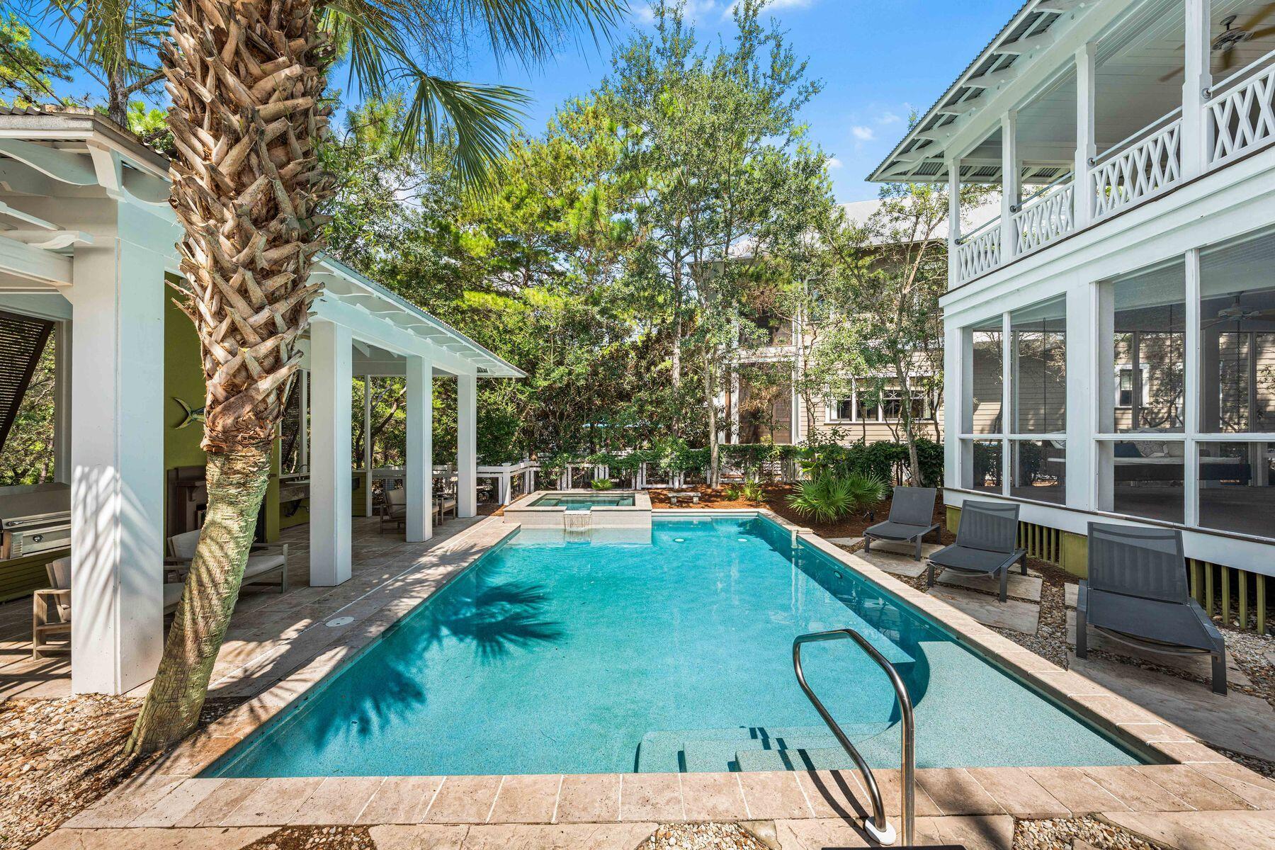 97 Running Oak Circle