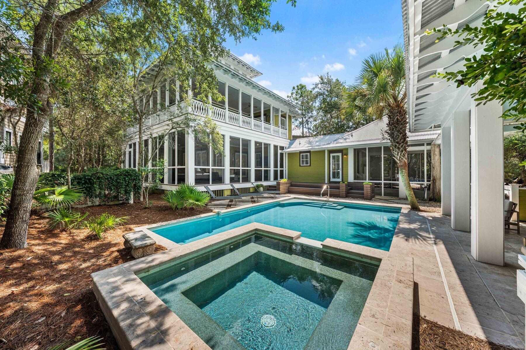 97 Running Oak Circle