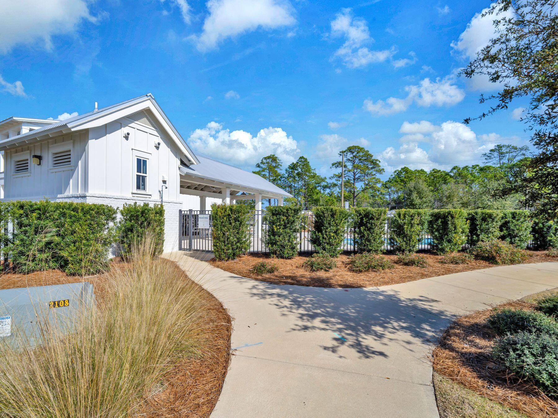 90 White Cottage Road