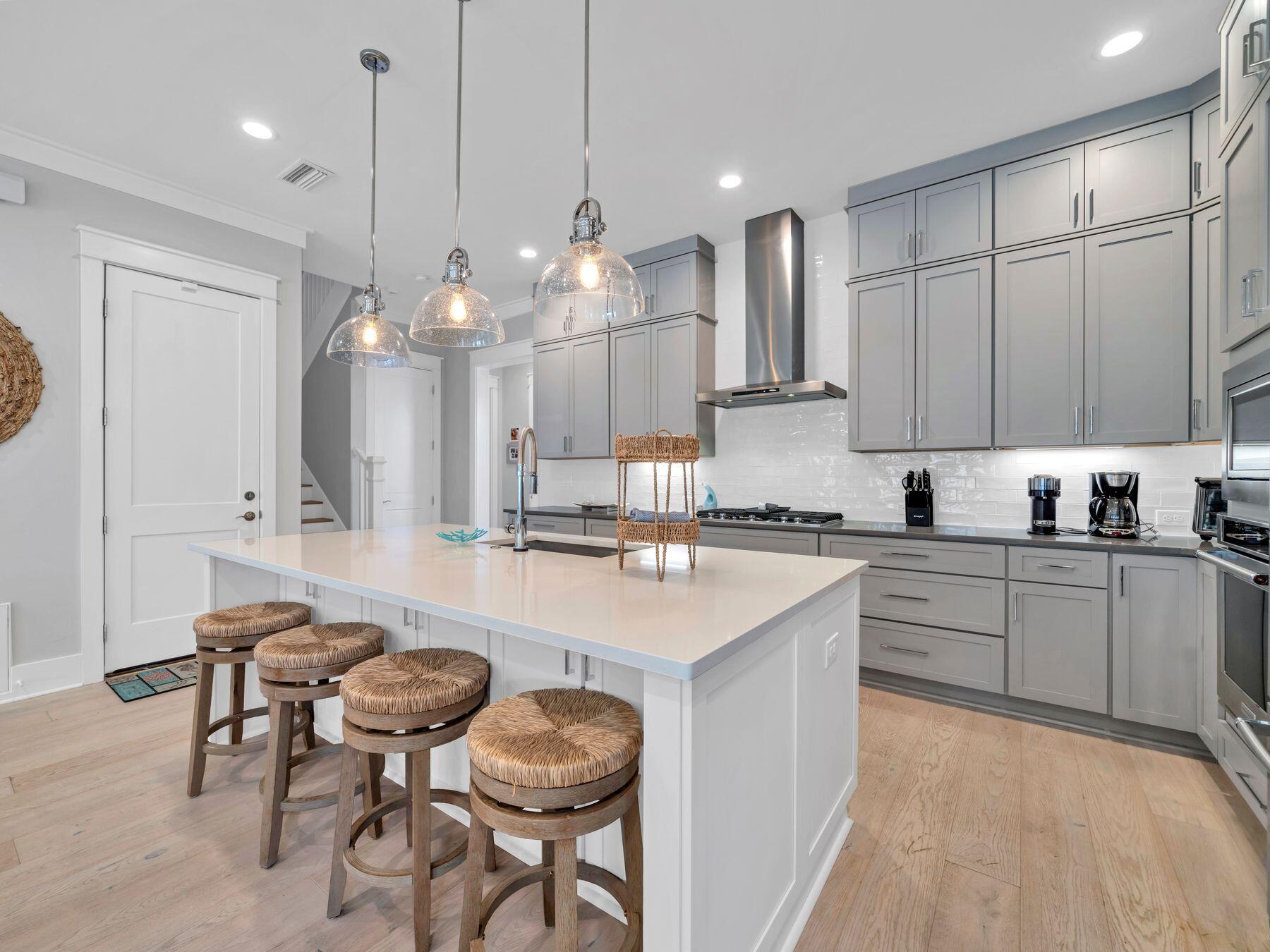 90 White Cottage Road