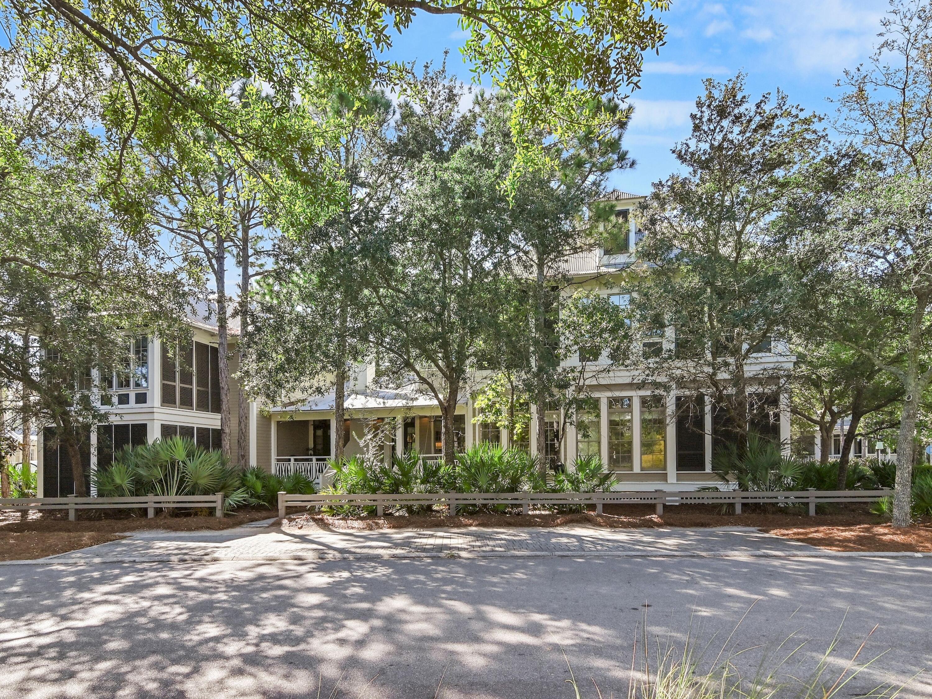11 Acorn Way