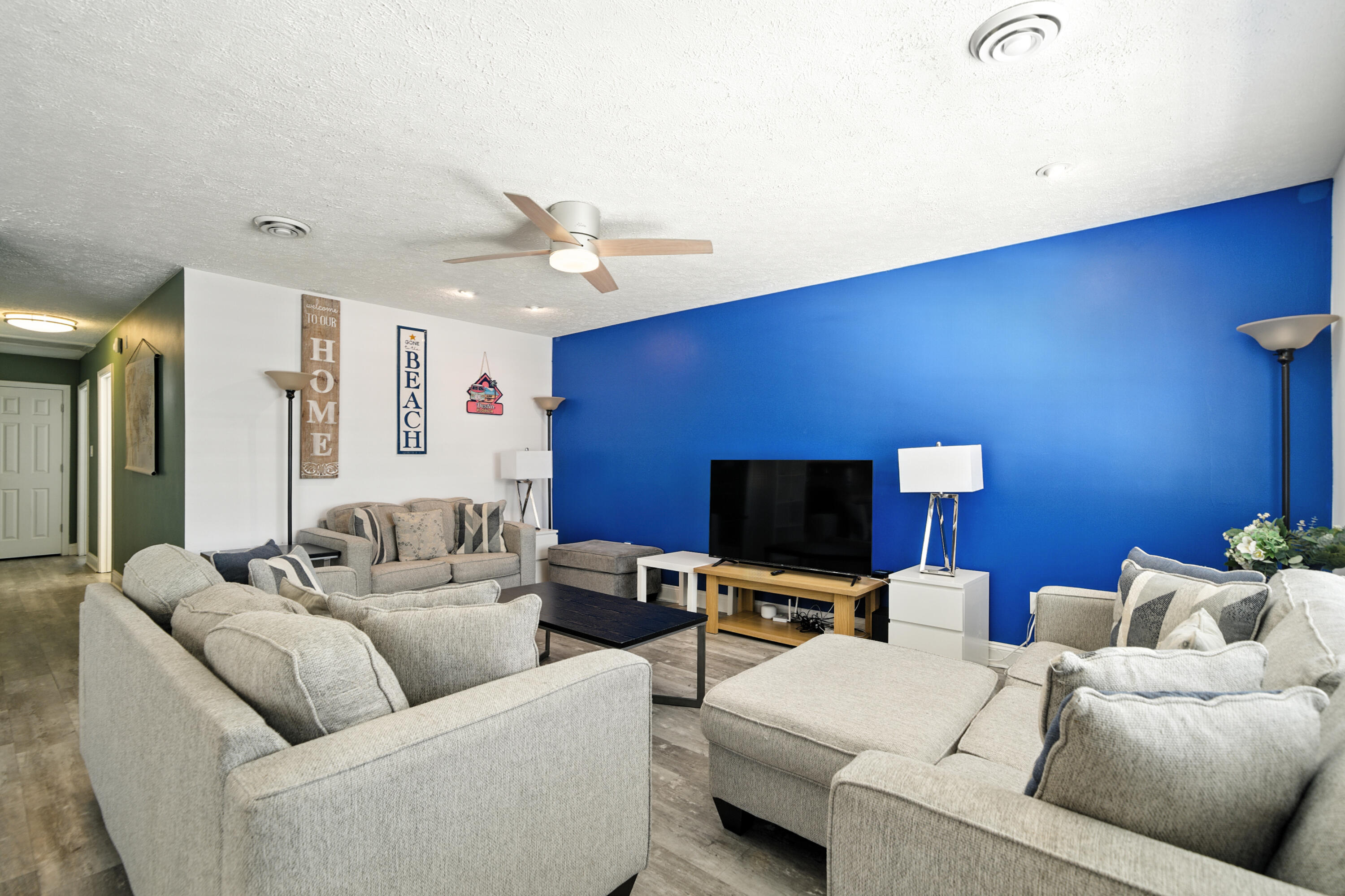 1405 Bahia Drive