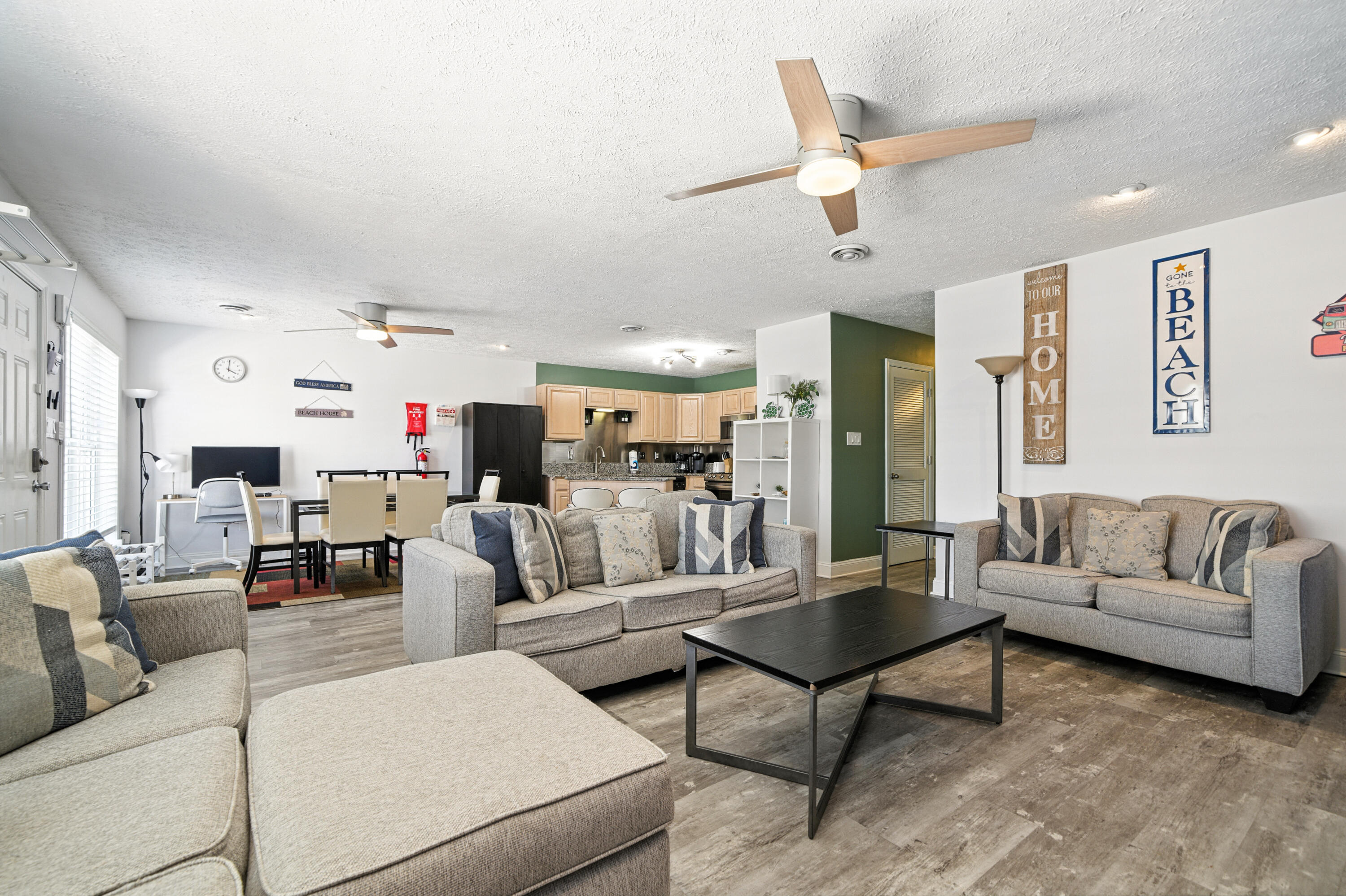 1405 Bahia Drive