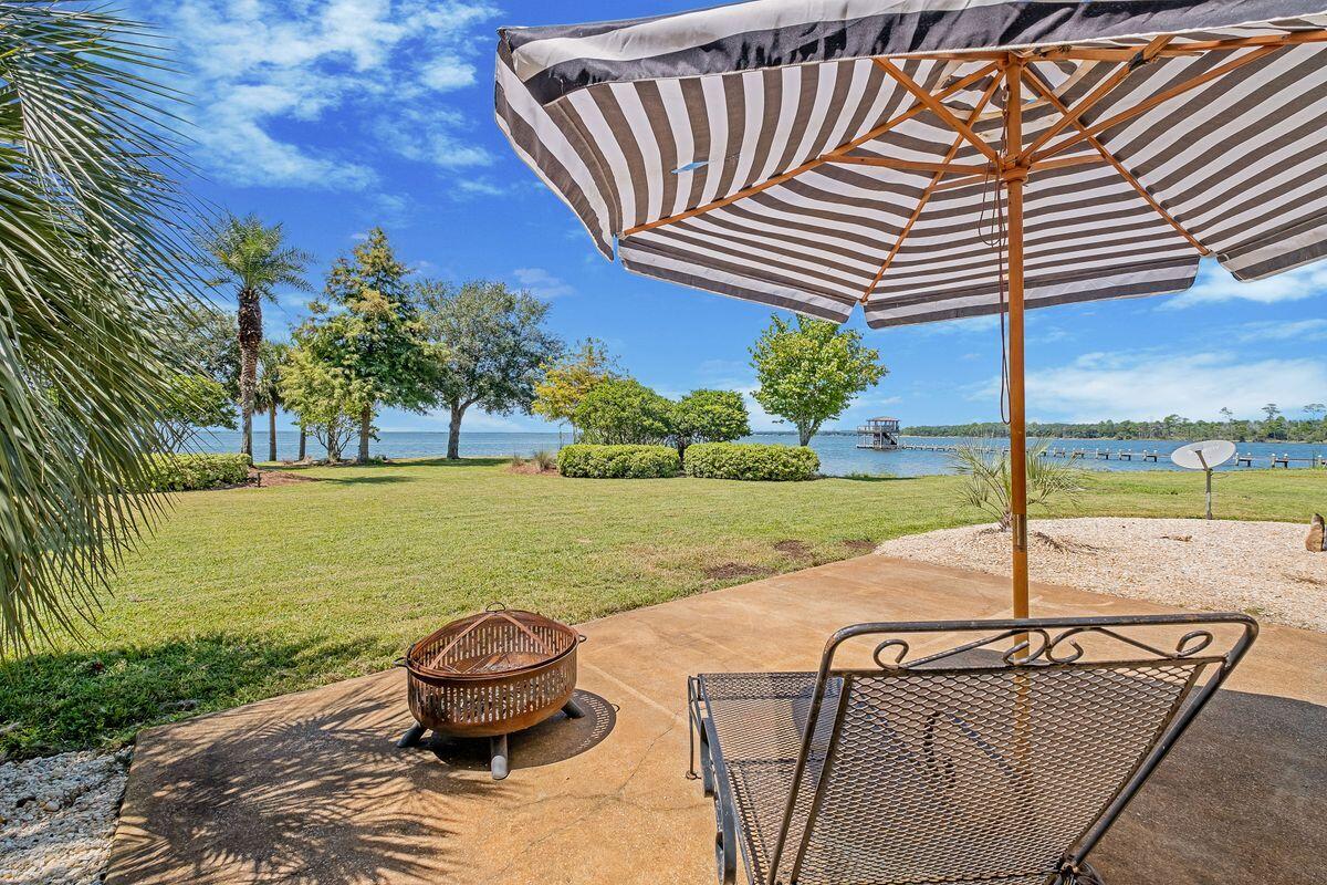 4544 Bayside Drive