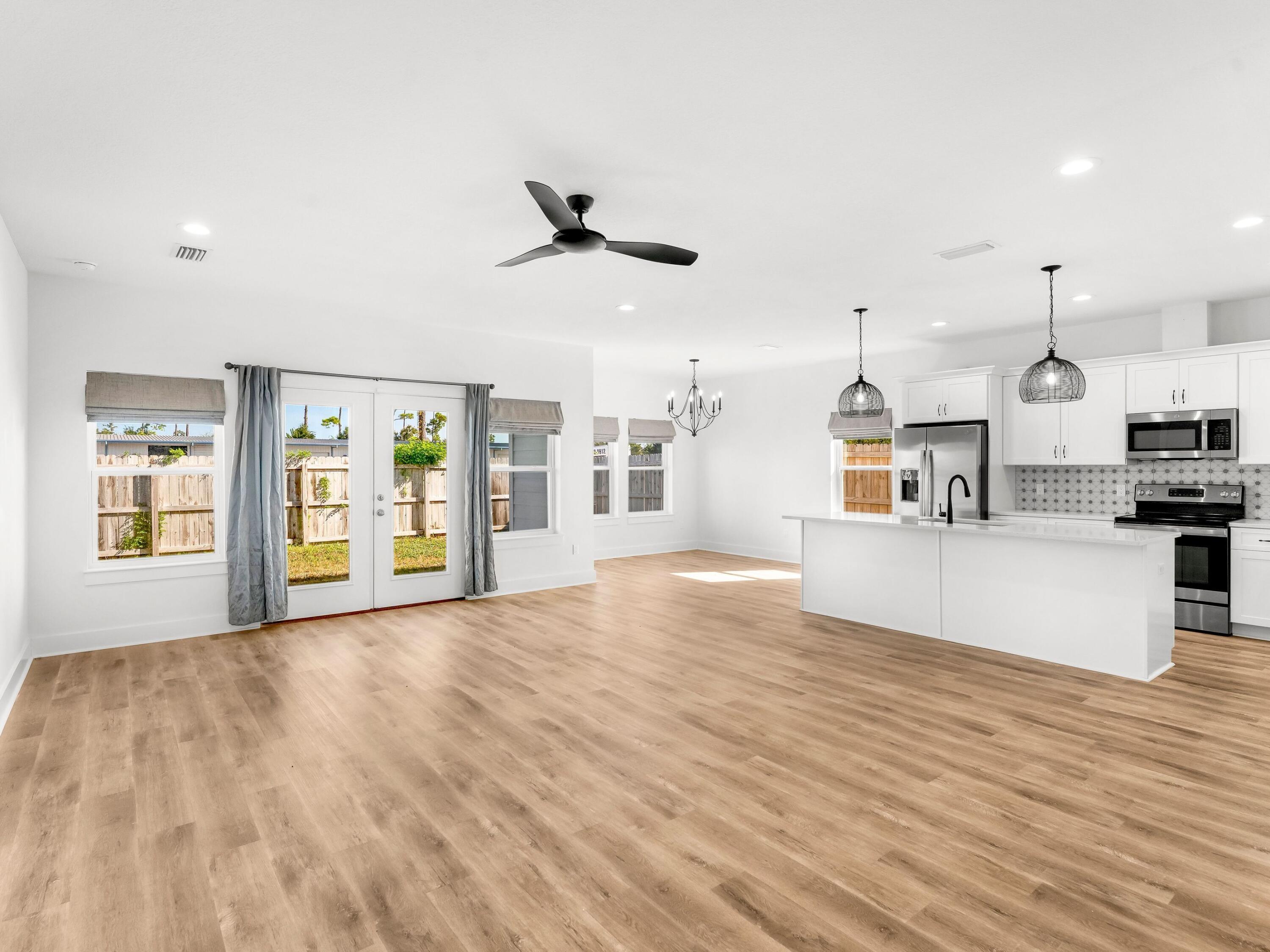 1312 W 30th Street