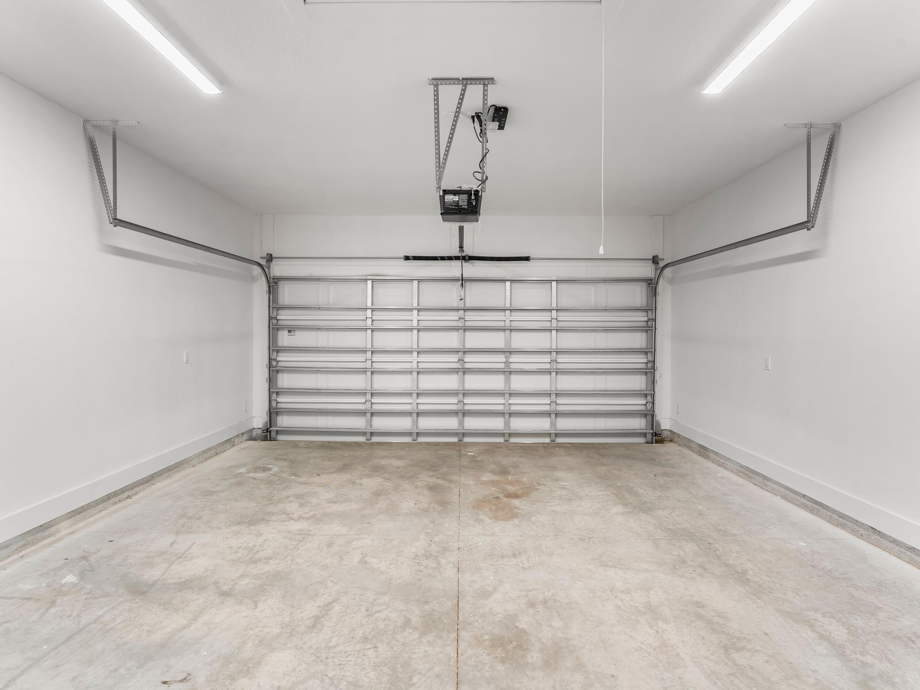 1312 W 30th Street