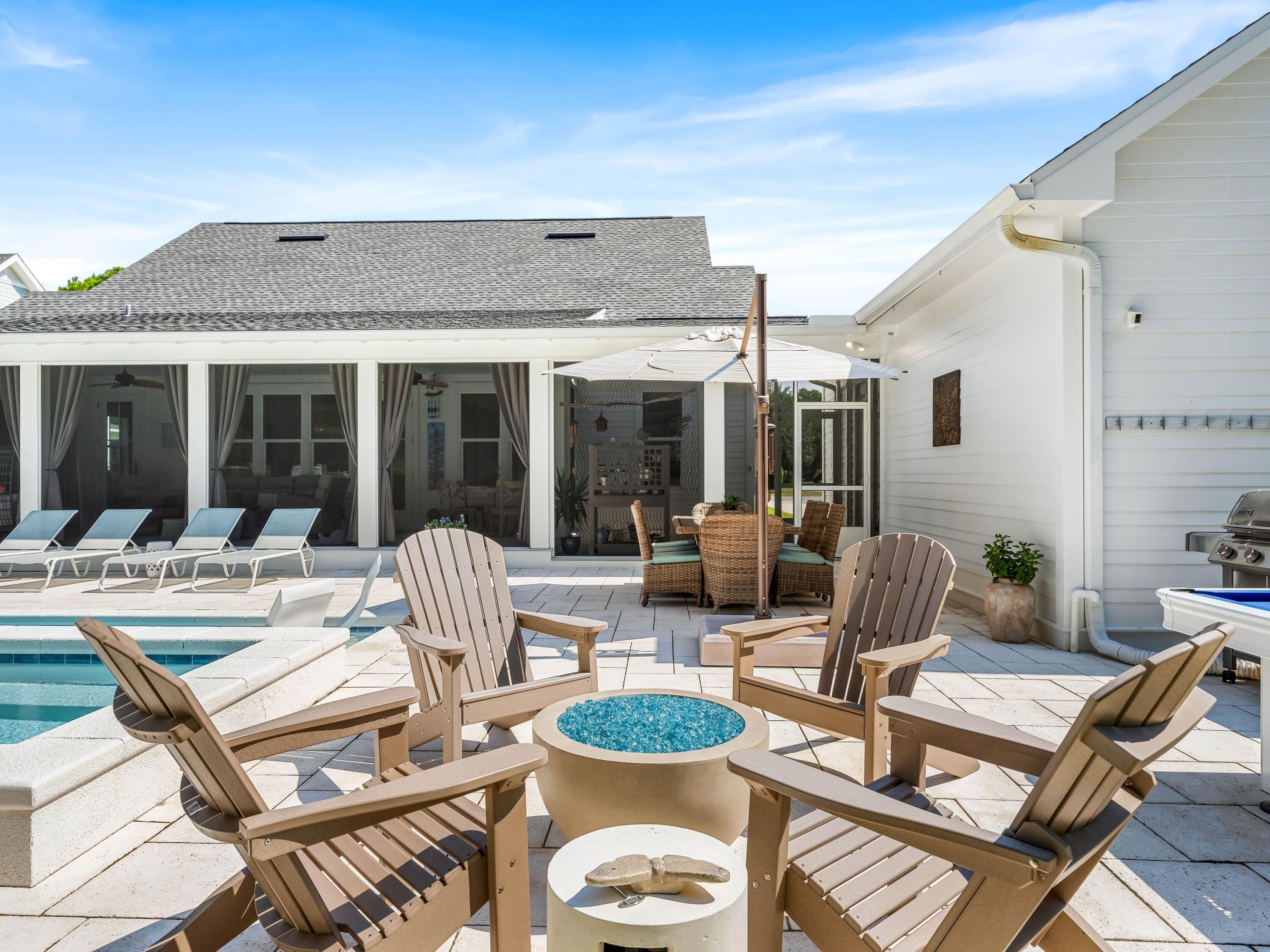 493 Medley Street