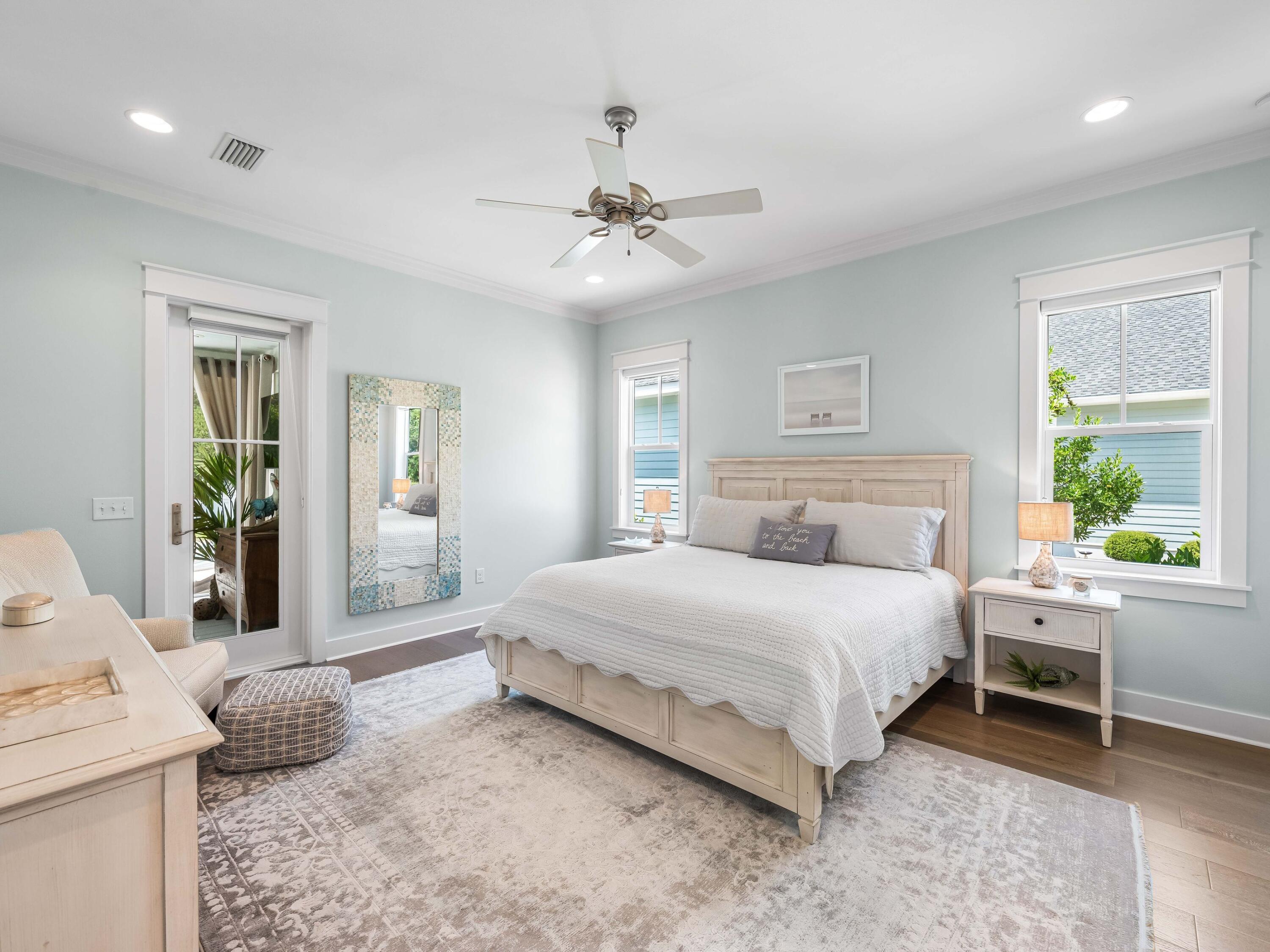 493 Medley Street