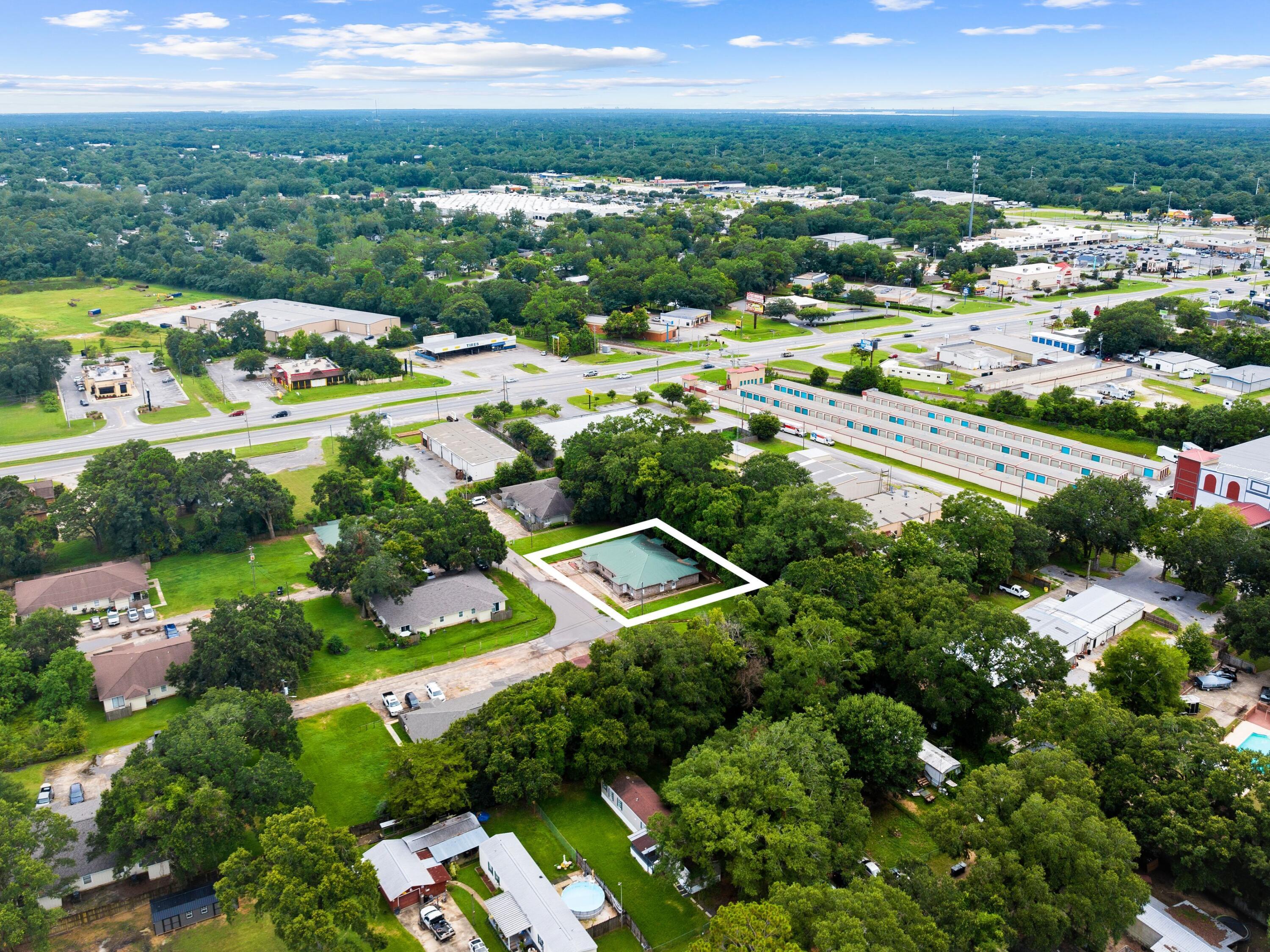130 E Nine Mile Road Road, 5-8