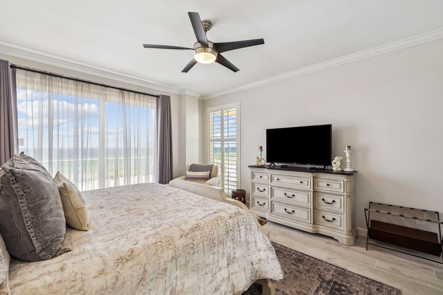 8601 Surf Drive, UNIT 3W