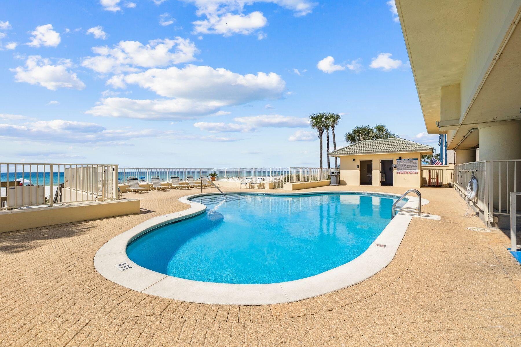 8601 Surf Drive, UNIT 3W