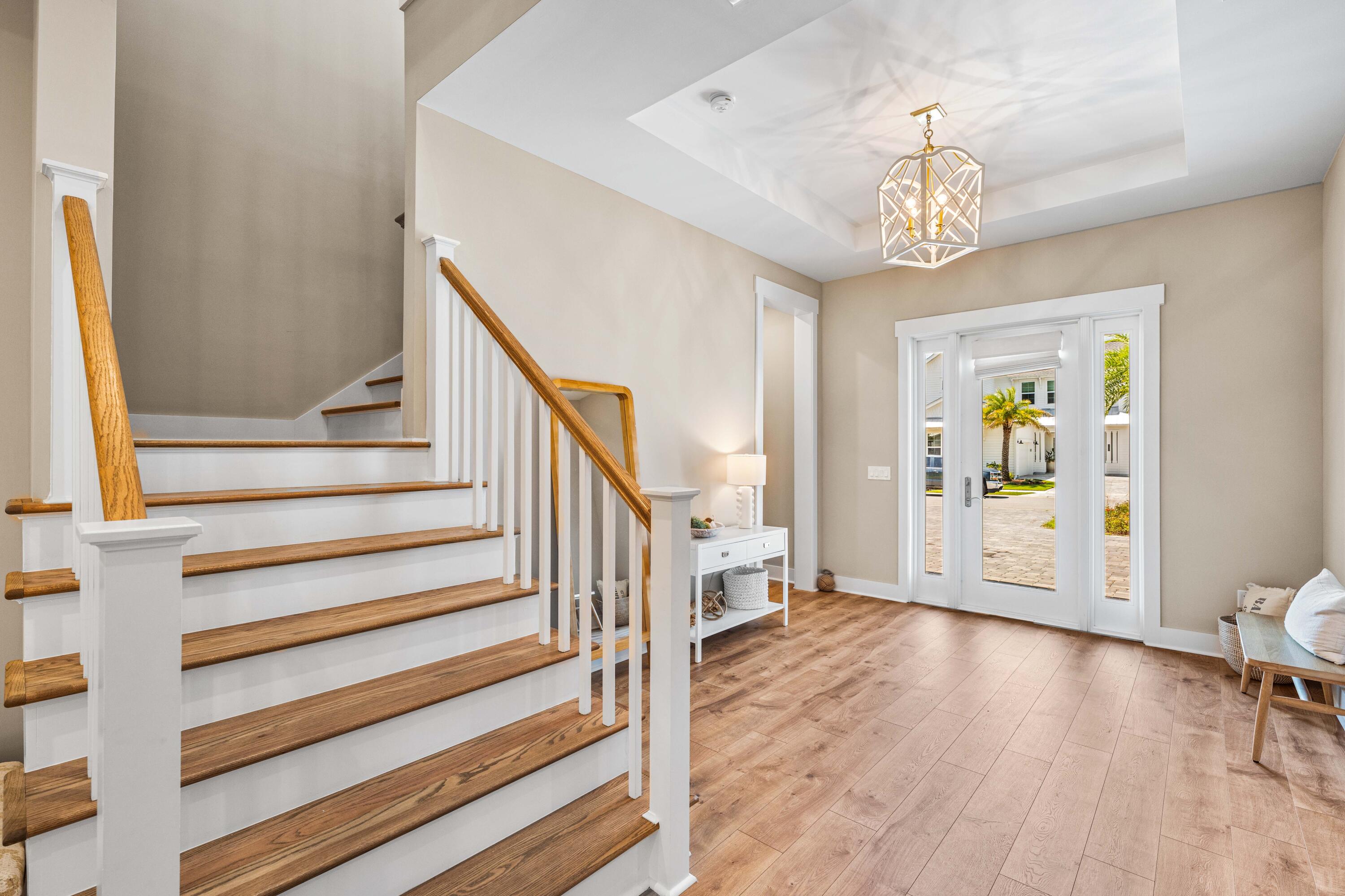 360 W Lafayette Road