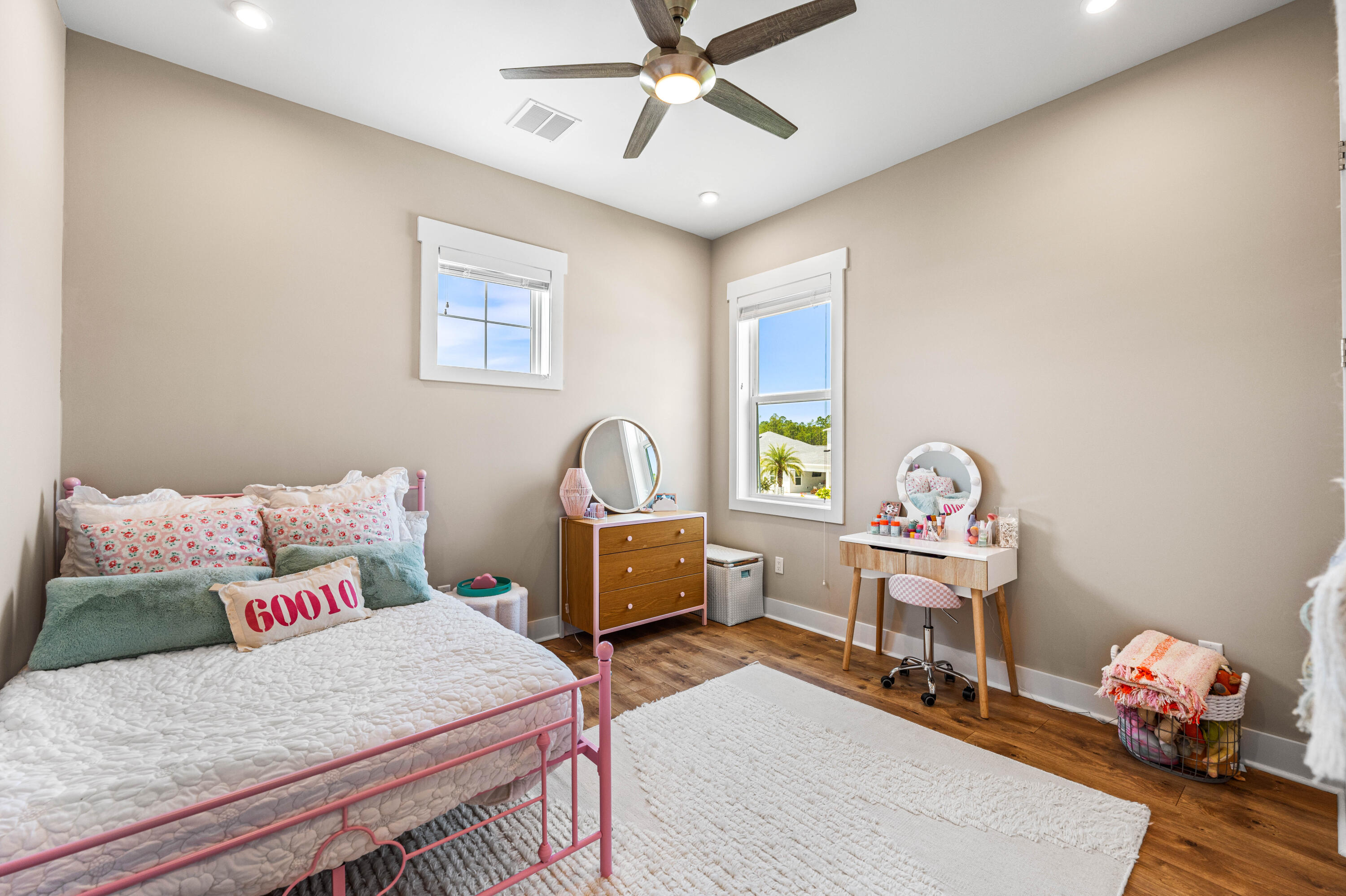 360 W Lafayette Road