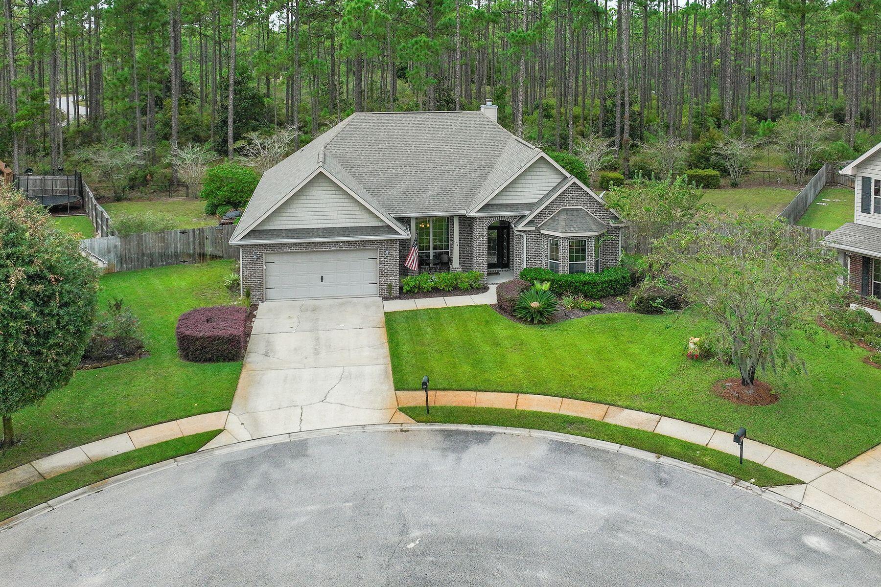 114 S Knightsbridge Court