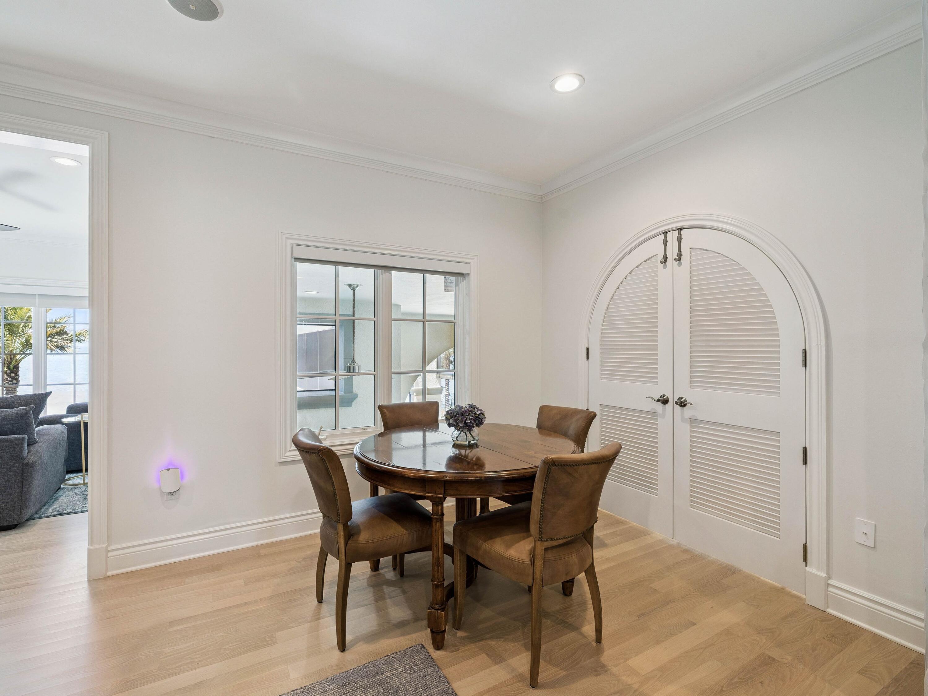 3212 Bay Estates Circle