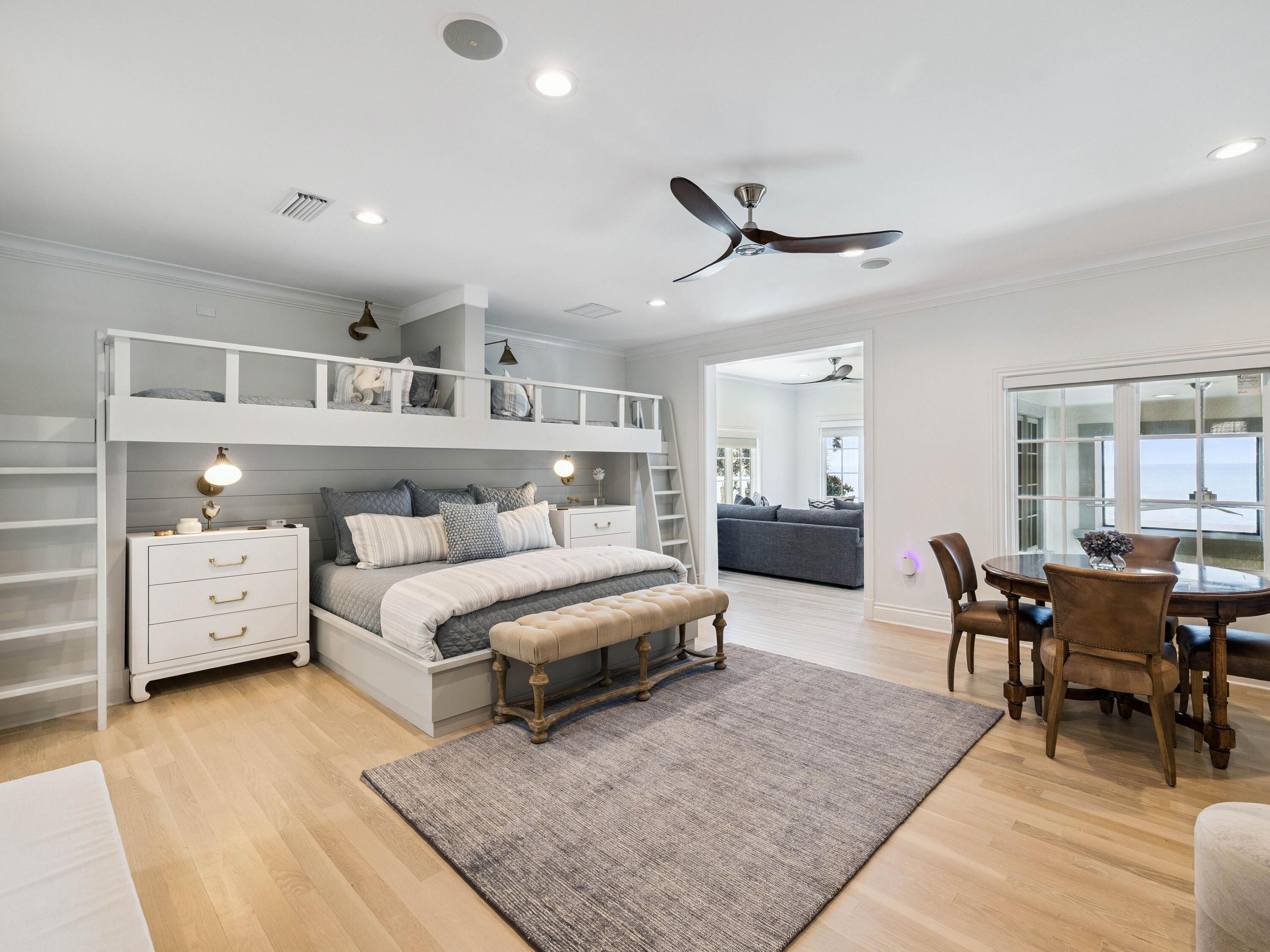 3212 Bay Estates Circle
