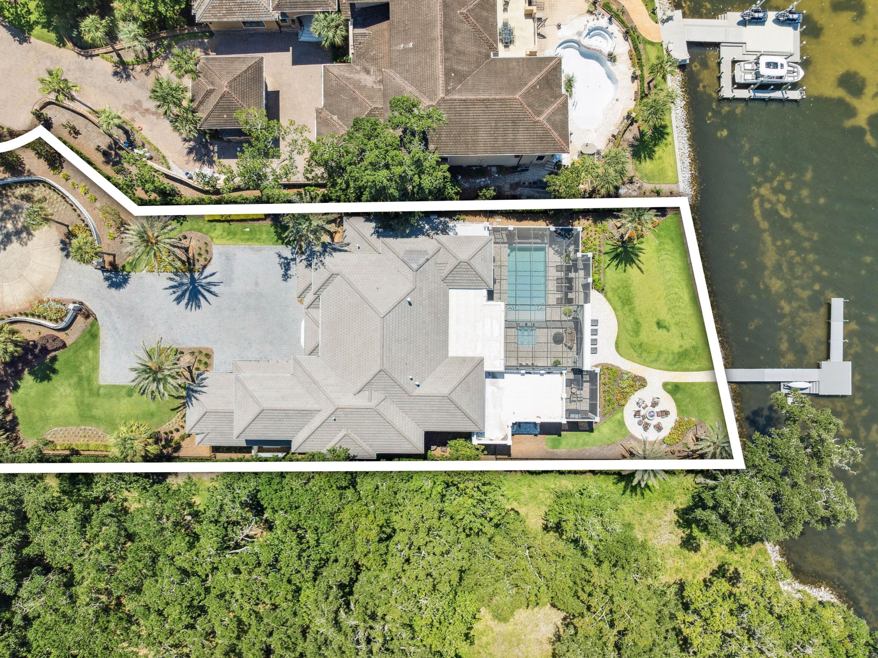 3212 Bay Estates Circle