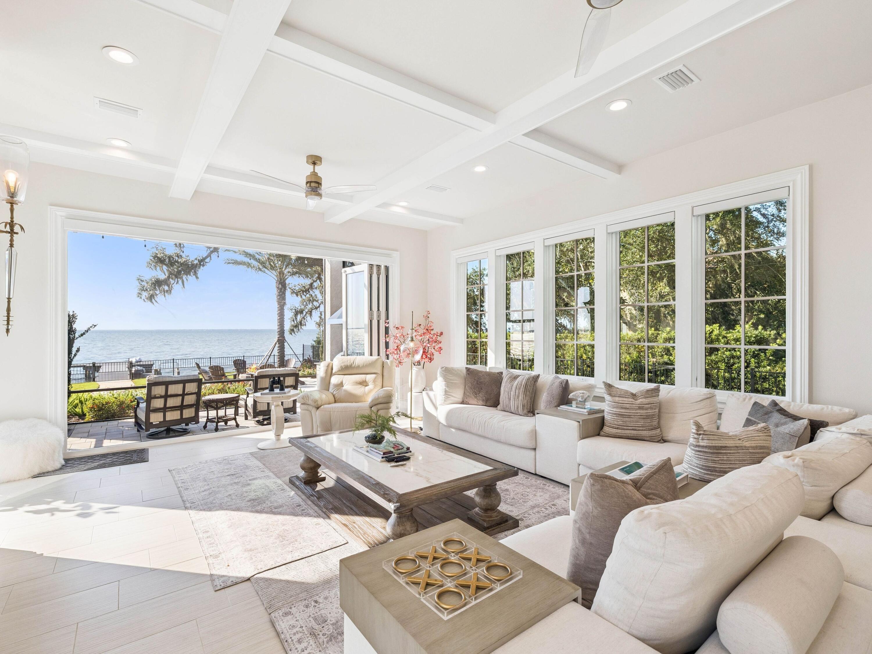 3212 Bay Estates Circle