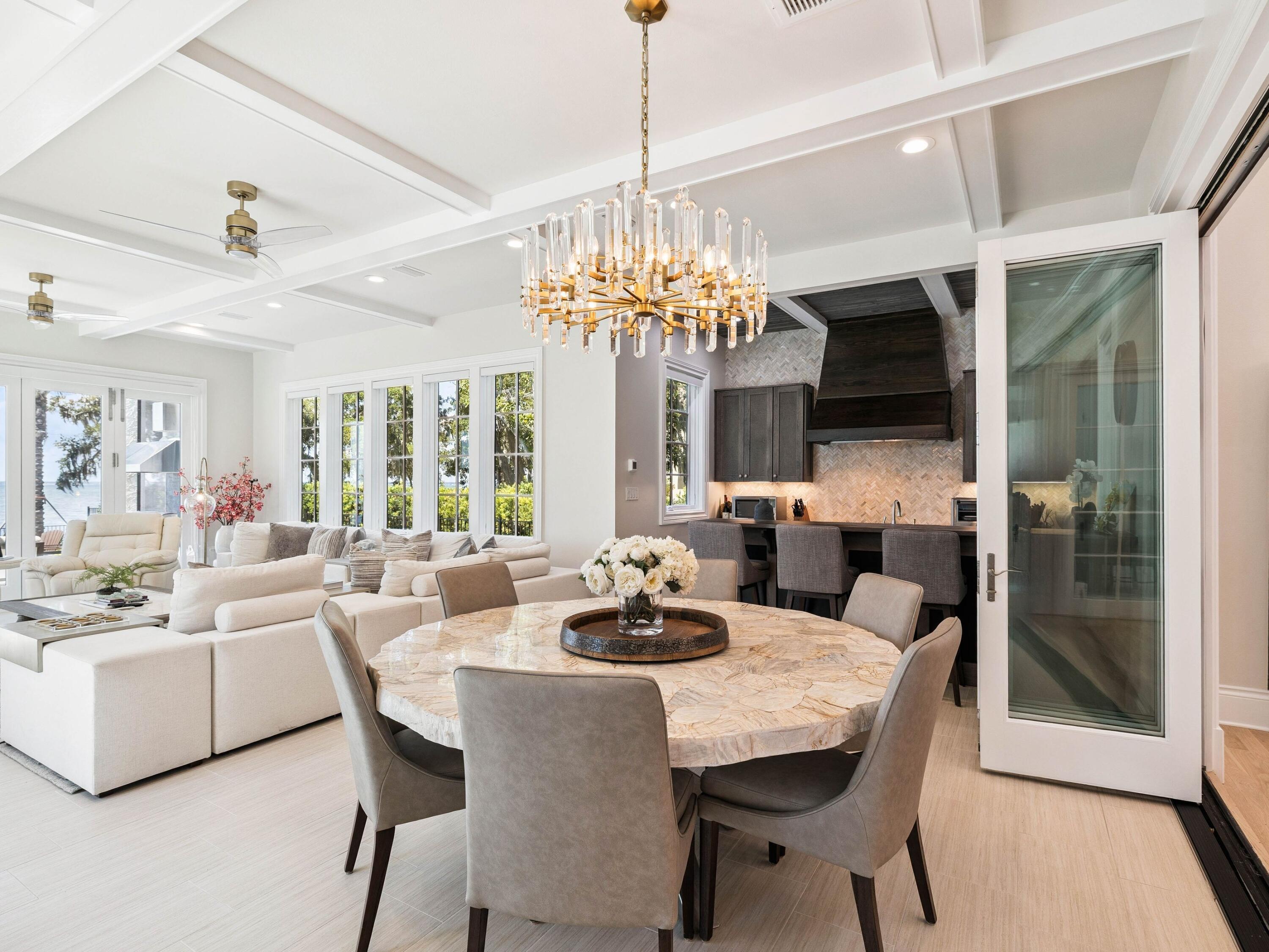 3212 Bay Estates Circle
