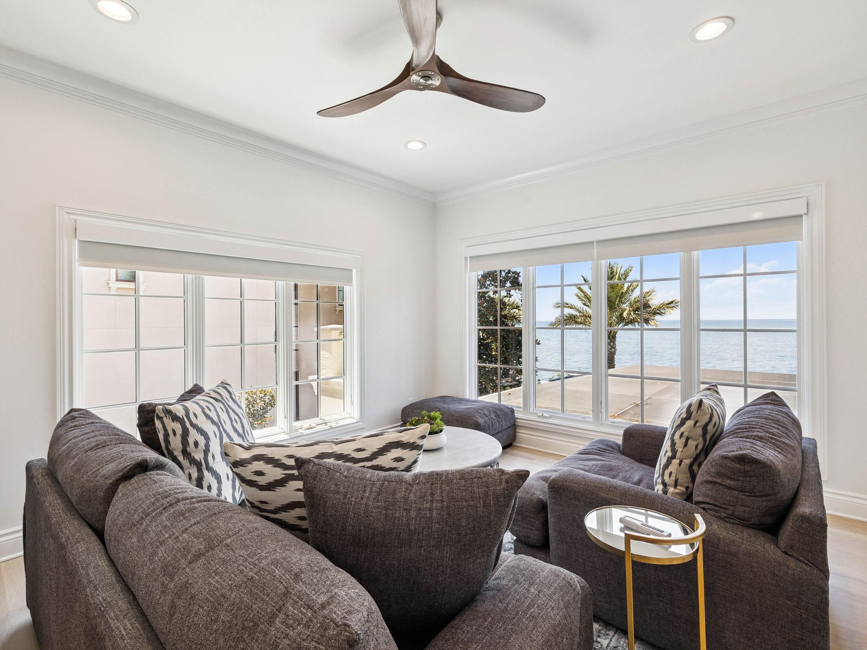 3212 Bay Estates Circle