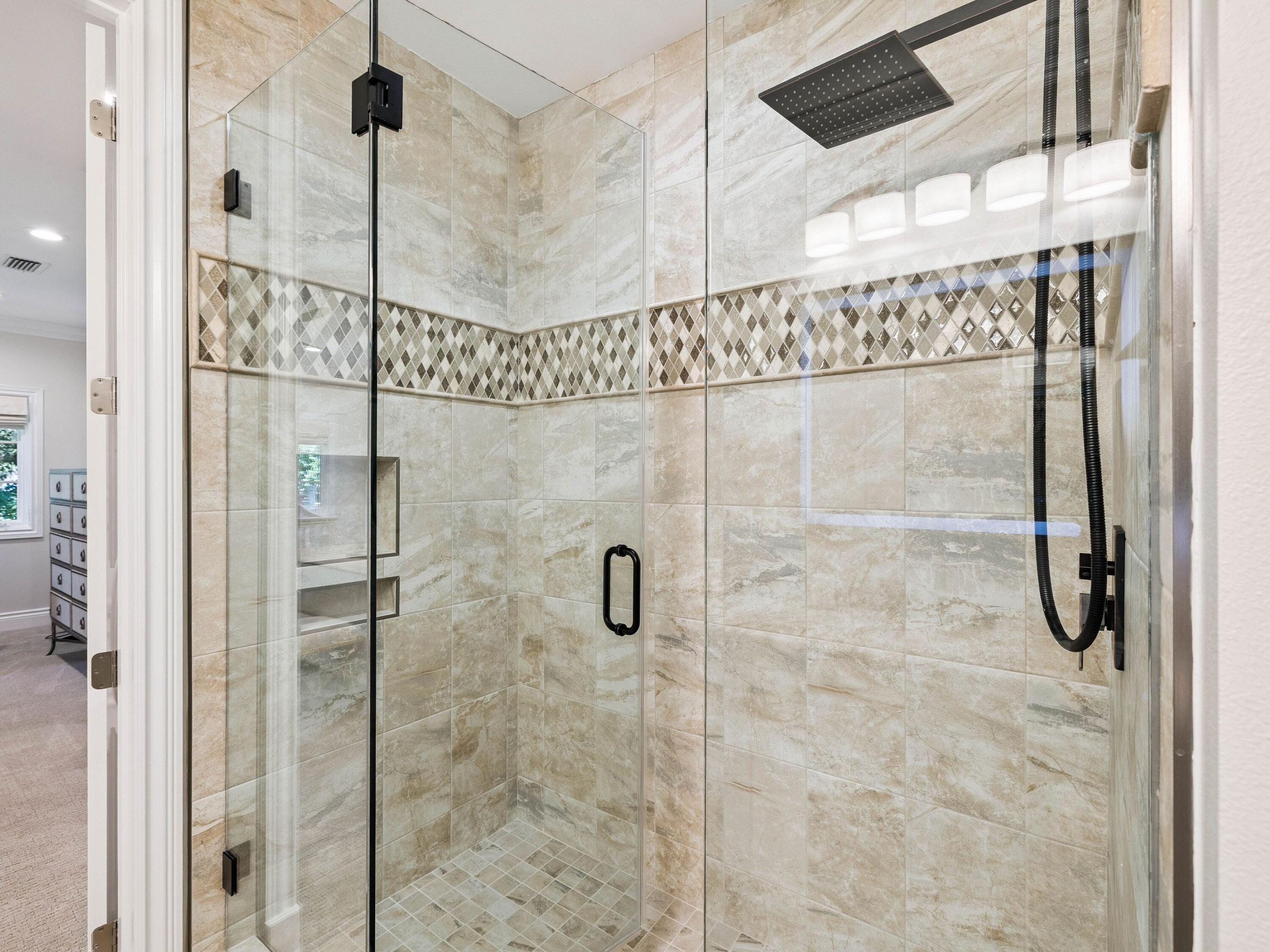 3212 Bay Estates Circle