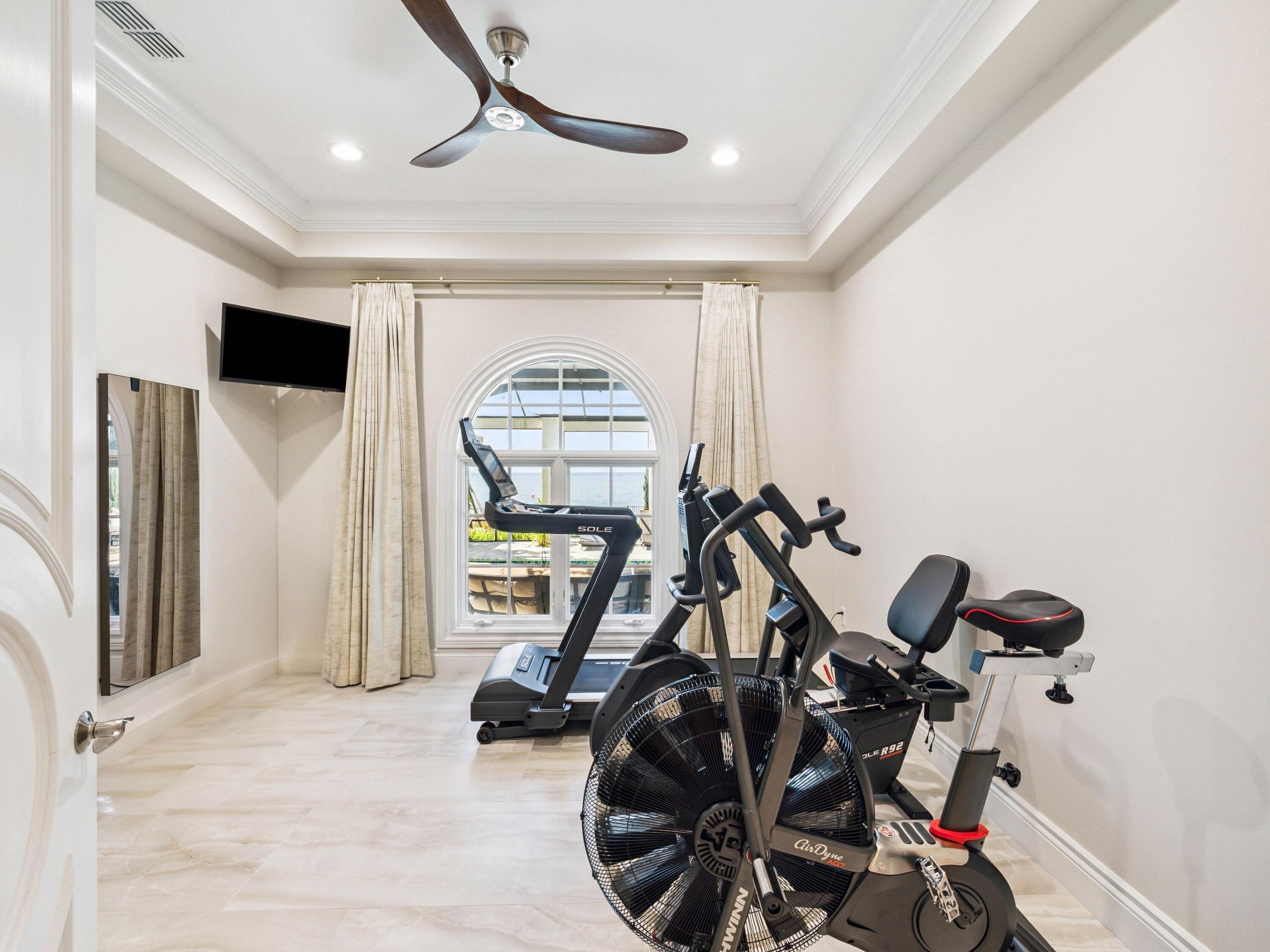 3212 Bay Estates Circle