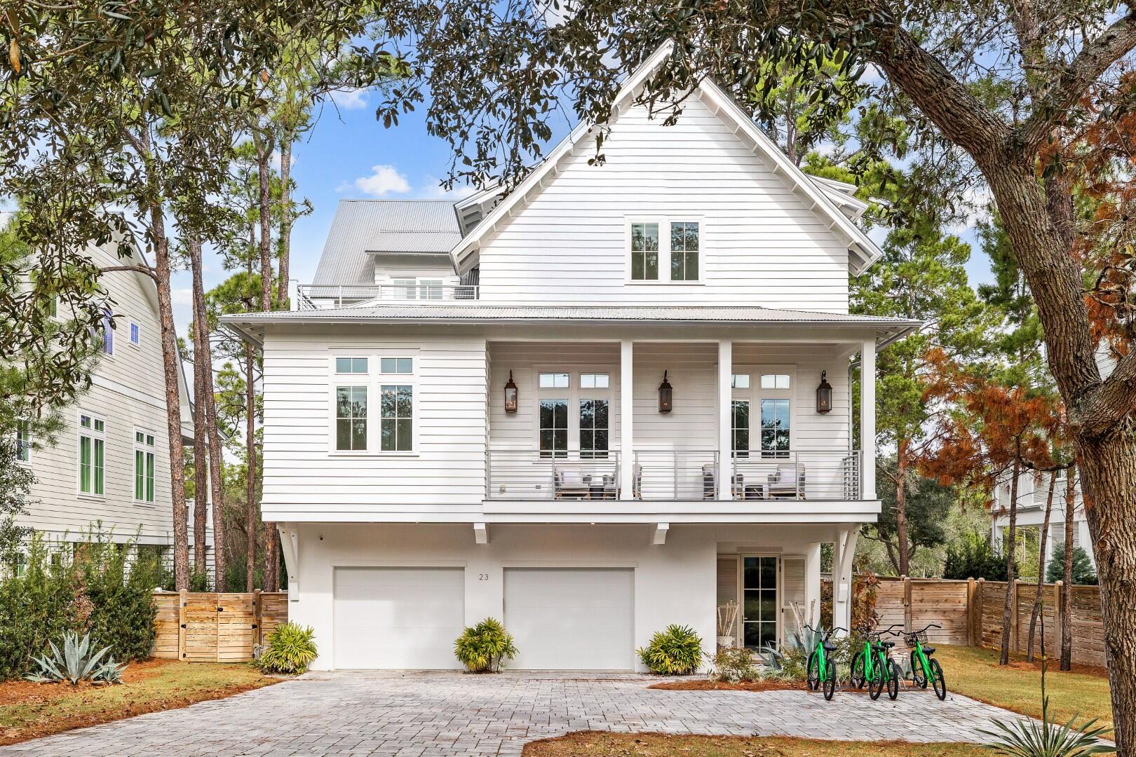 23 Spotted Dolphin Road