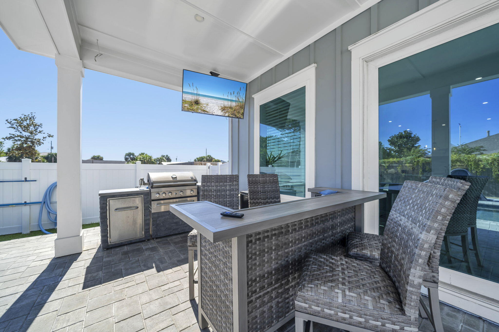 503 Albatross Street