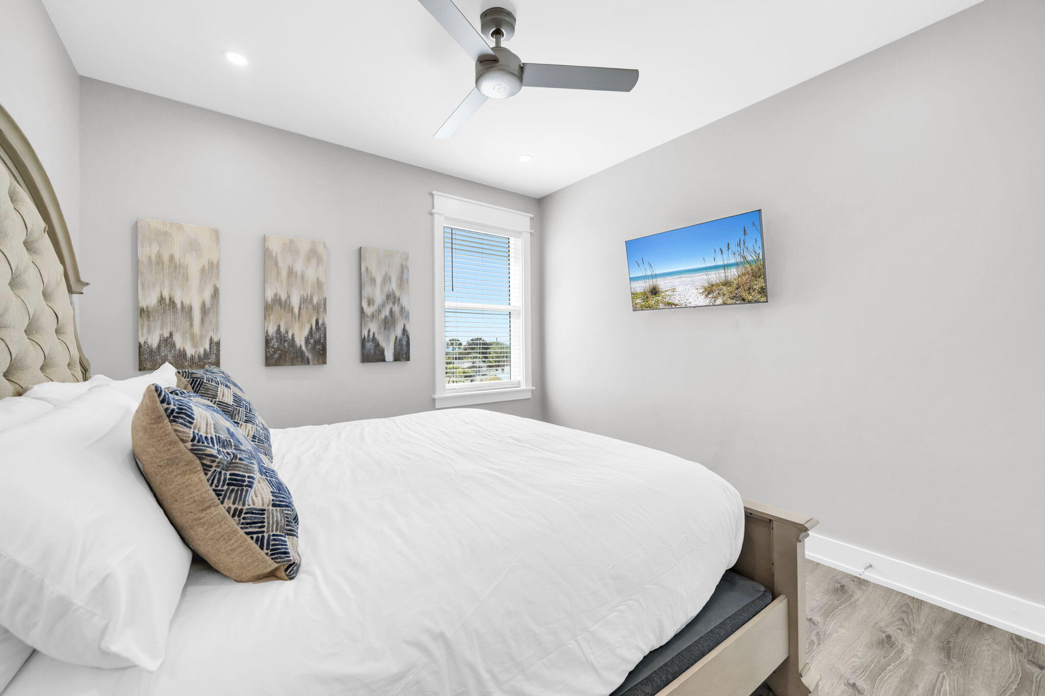 503 Albatross Street