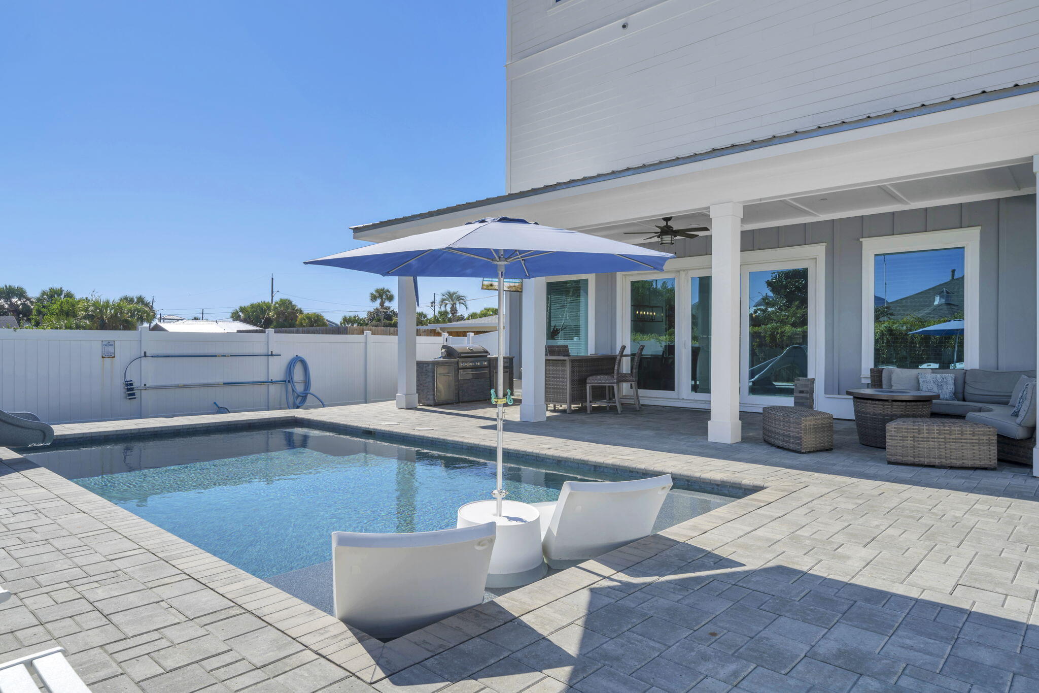 503 Albatross Street