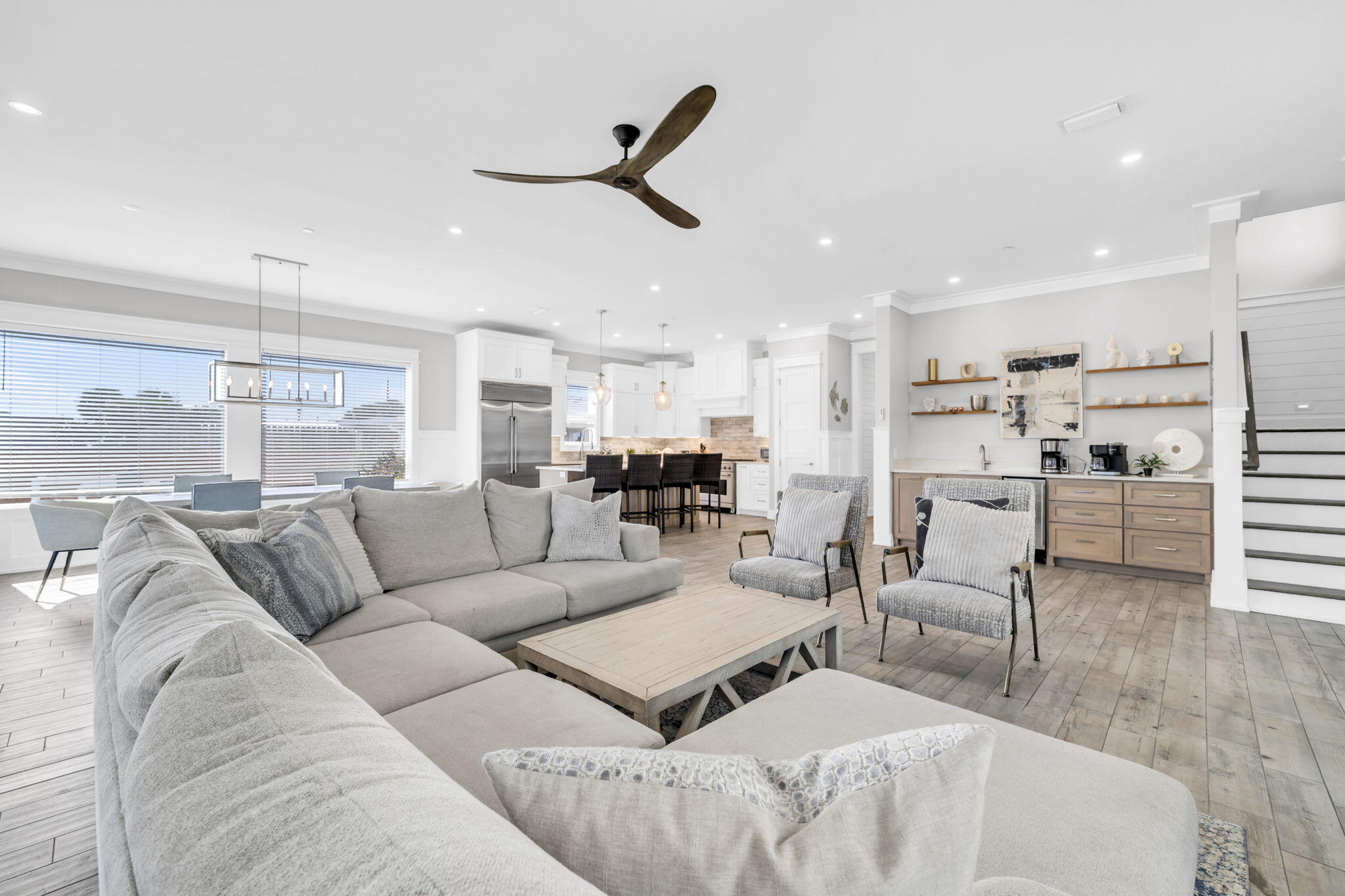 503 Albatross Street