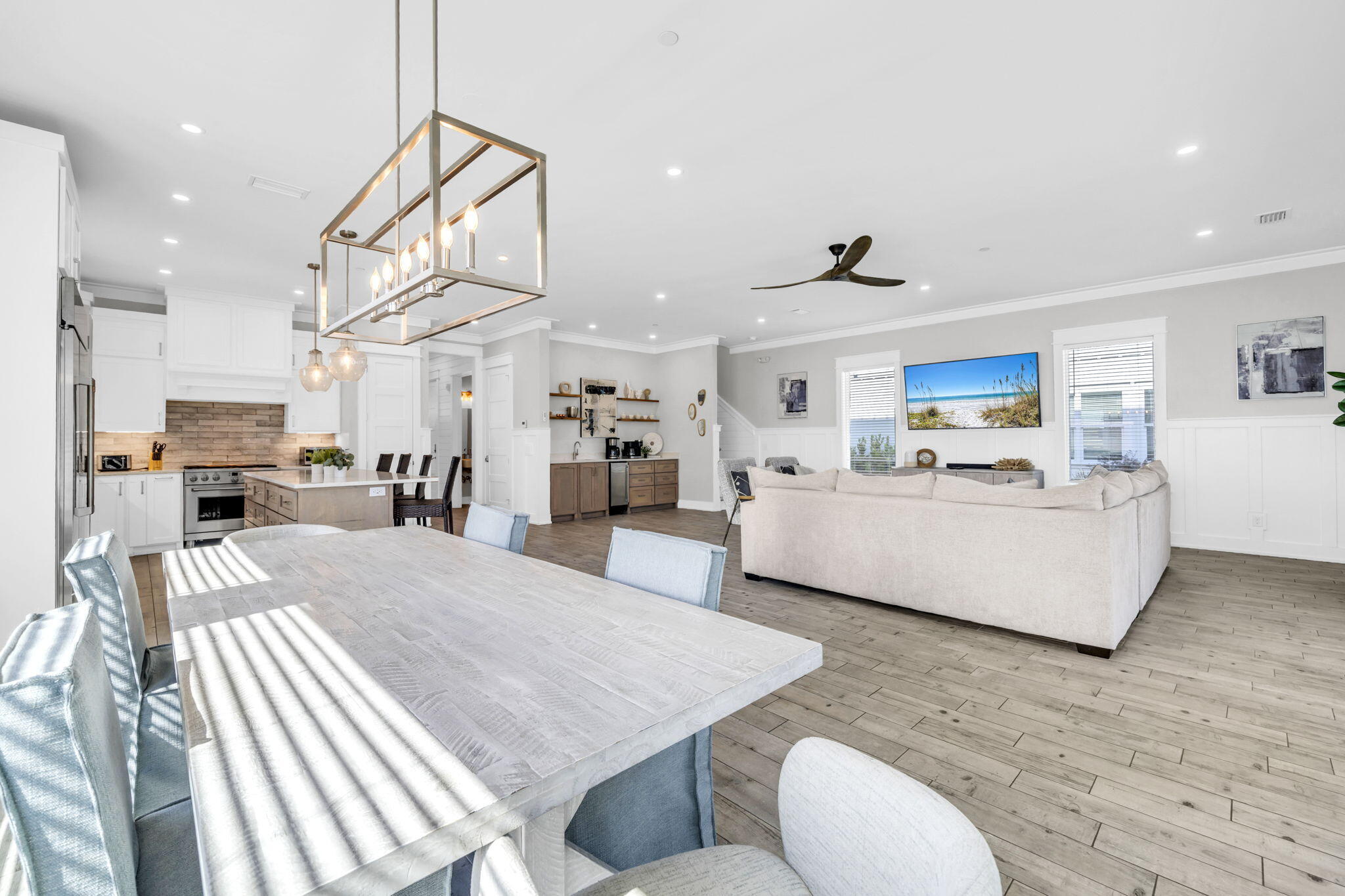 503 Albatross Street