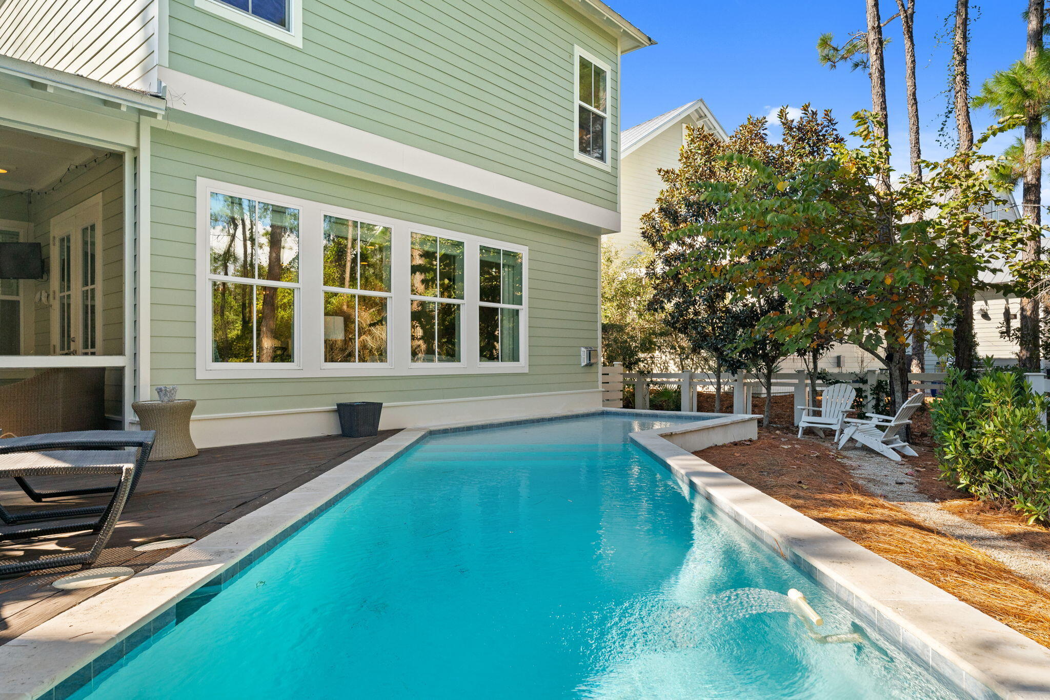 384 E Royal Fern Way