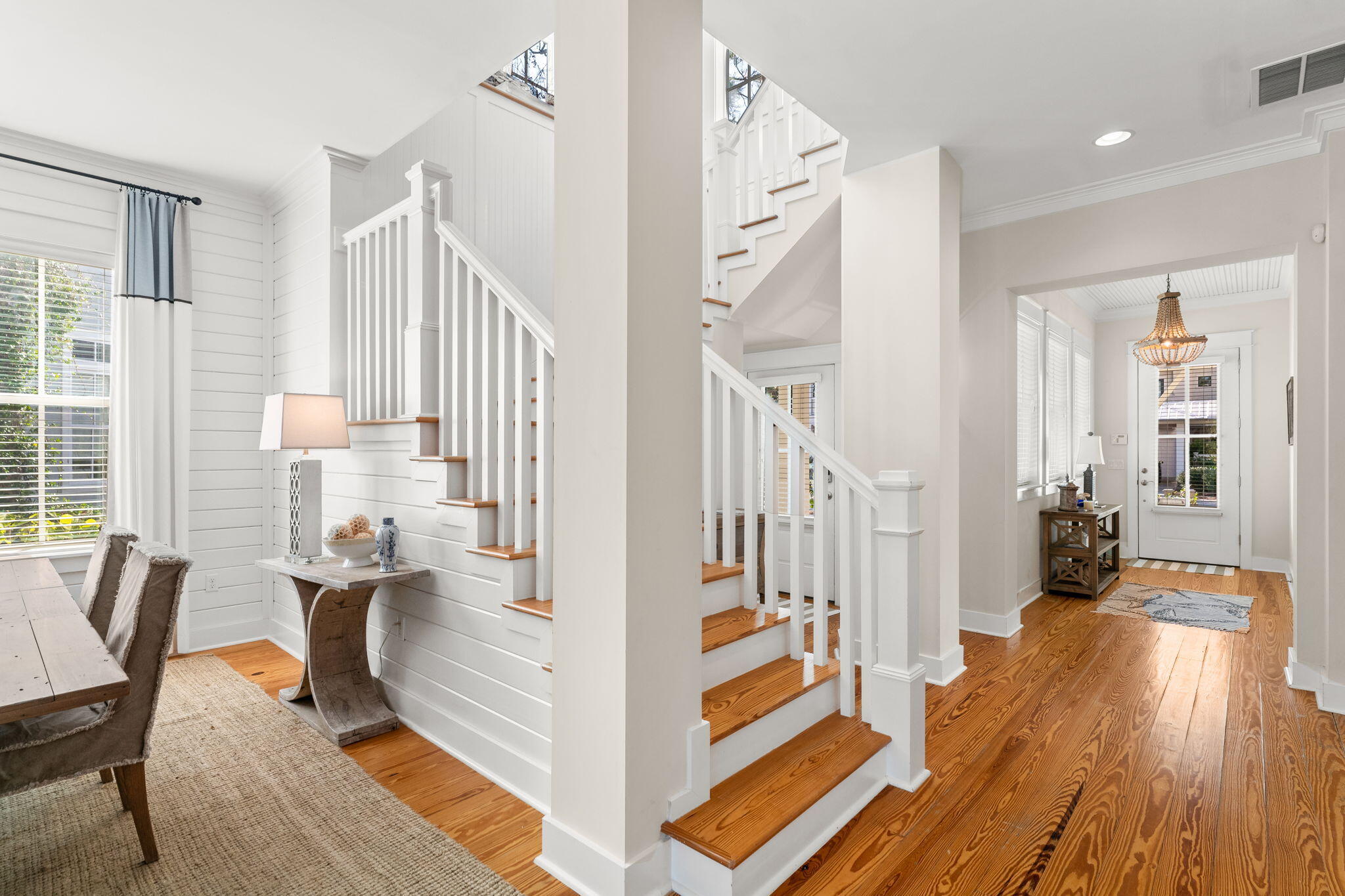 384 E Royal Fern Way