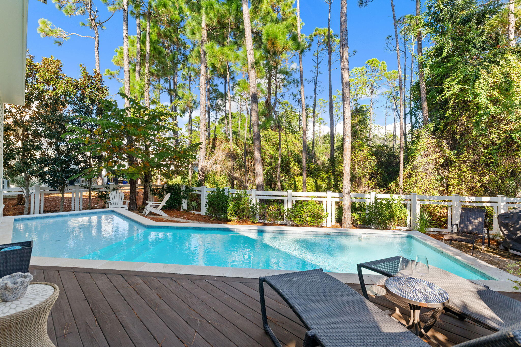 384 E Royal Fern Way
