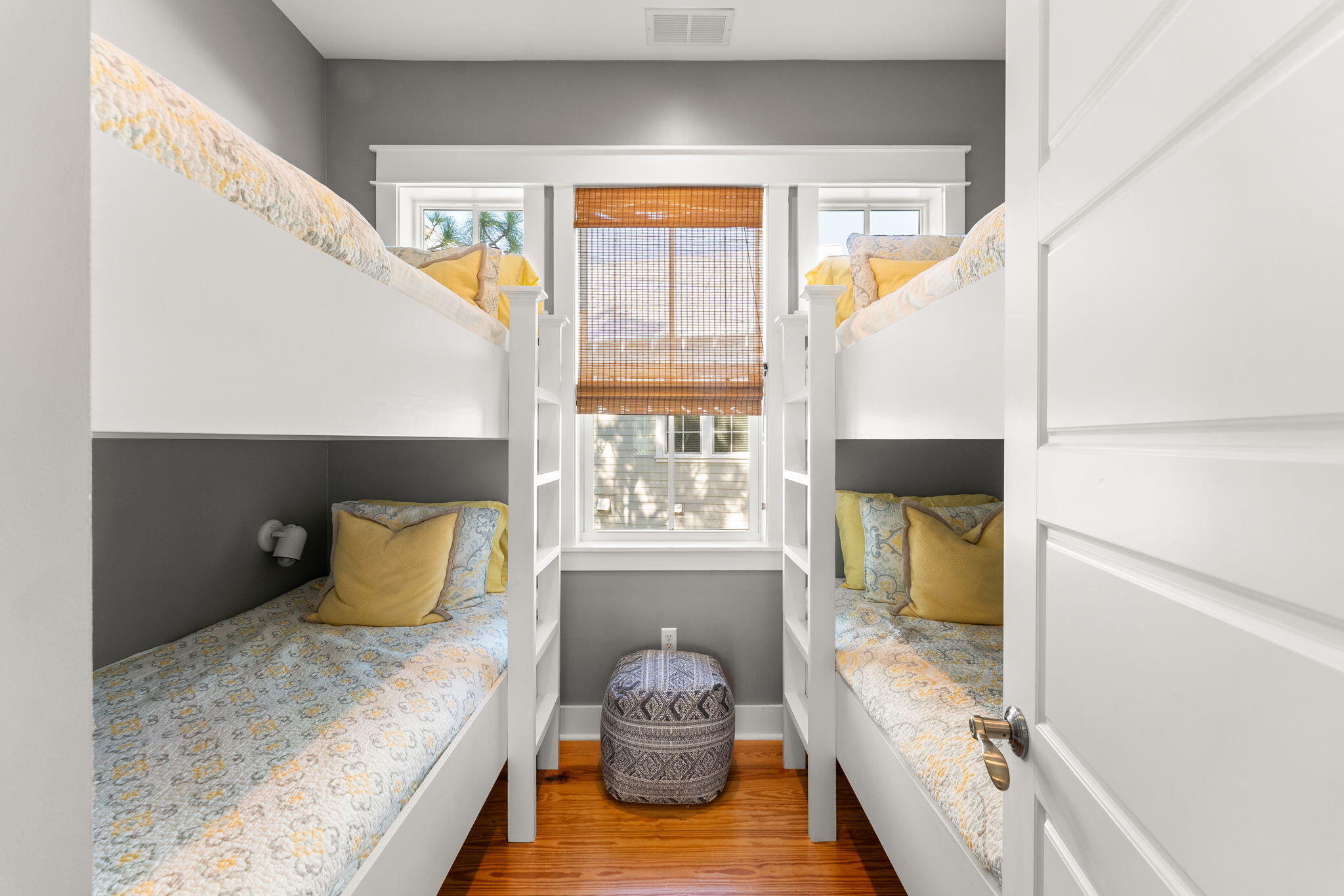 384 E Royal Fern Way