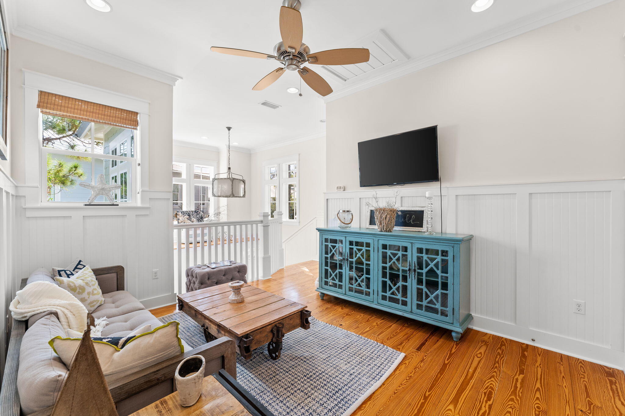 384 E Royal Fern Way