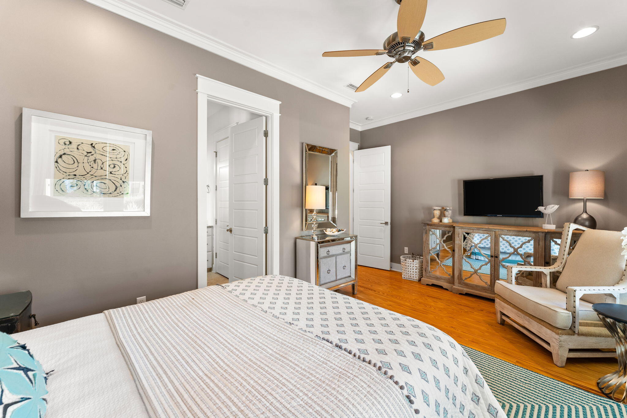 384 E Royal Fern Way