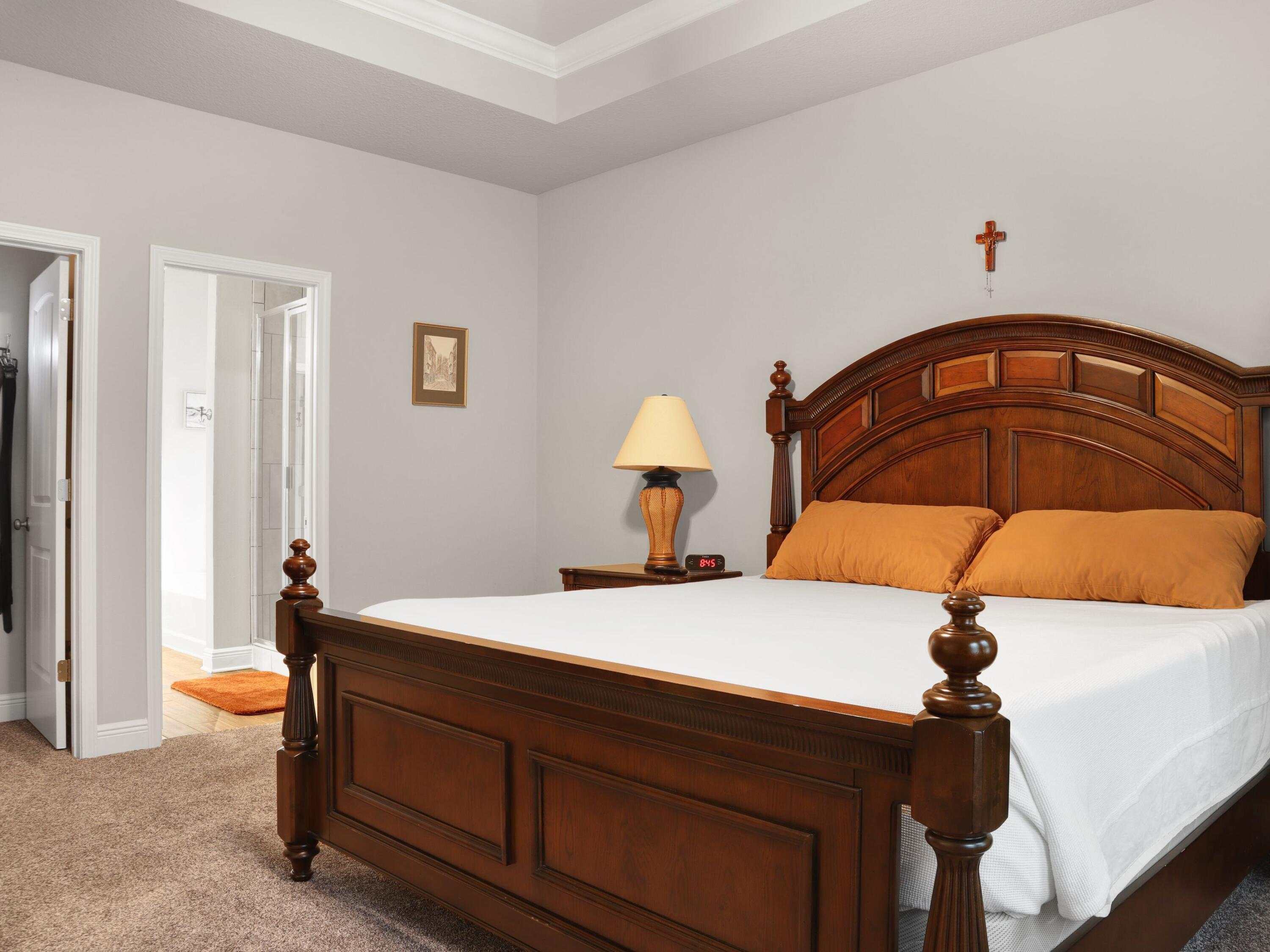 4753 Dupont Circle