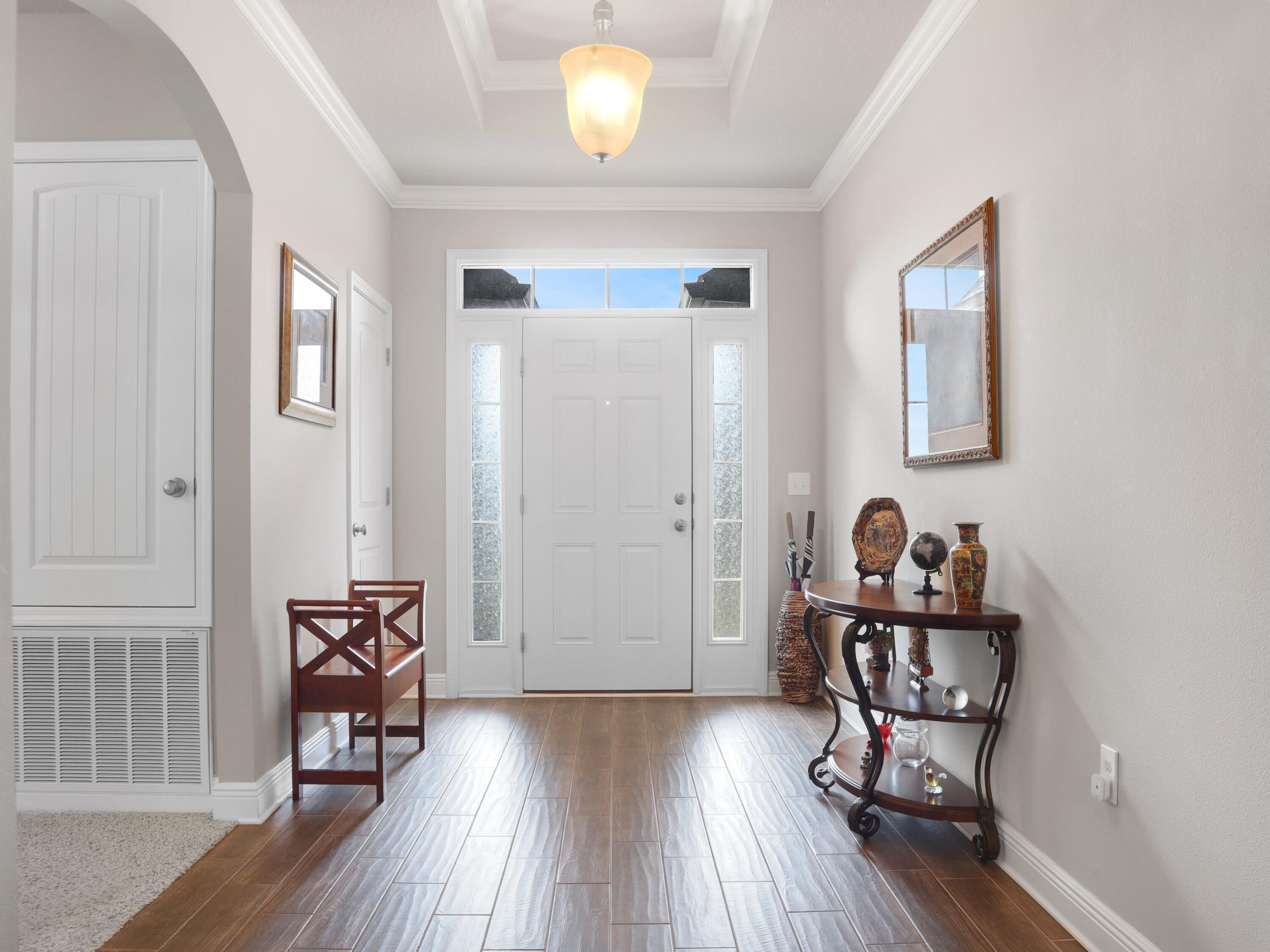 4753 Dupont Circle