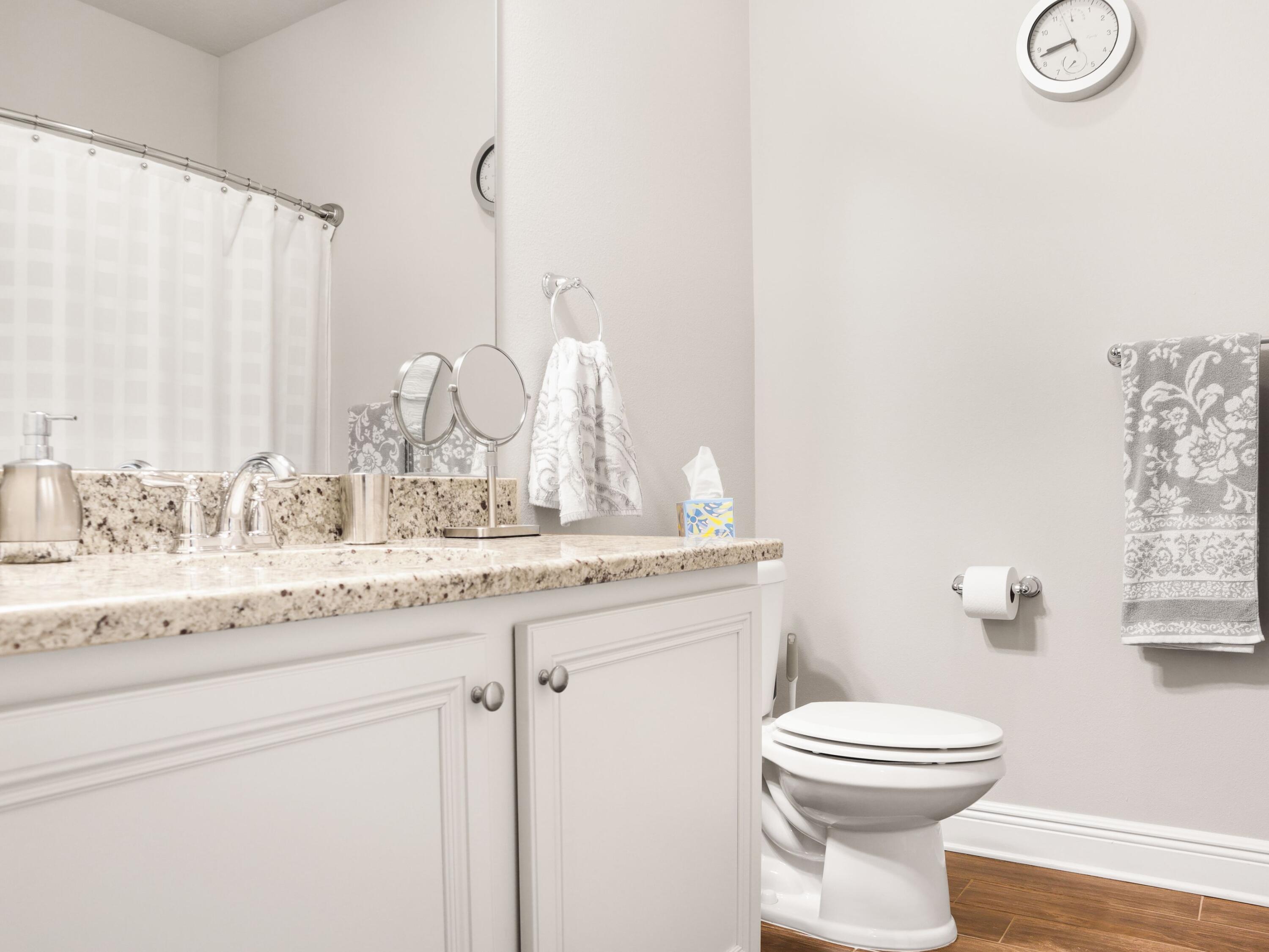 4753 Dupont Circle