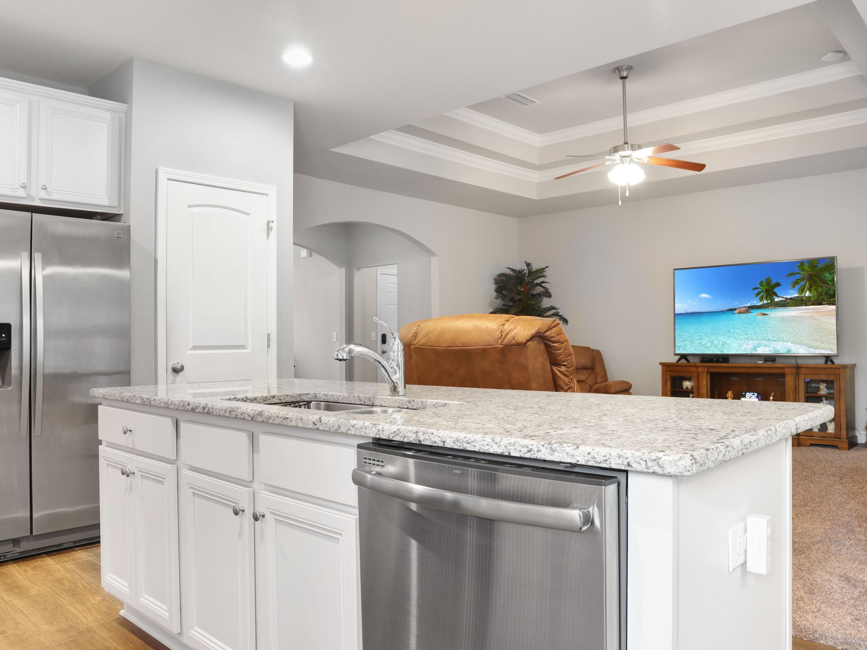4753 Dupont Circle