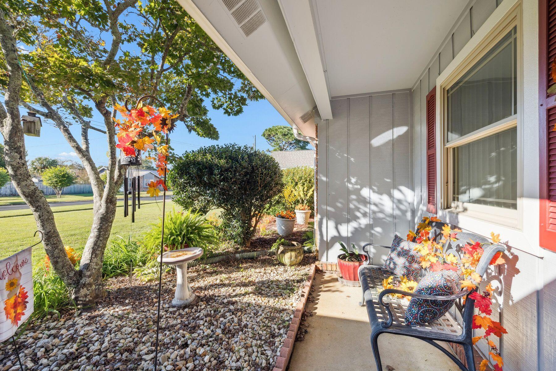 370 Dawn Lane